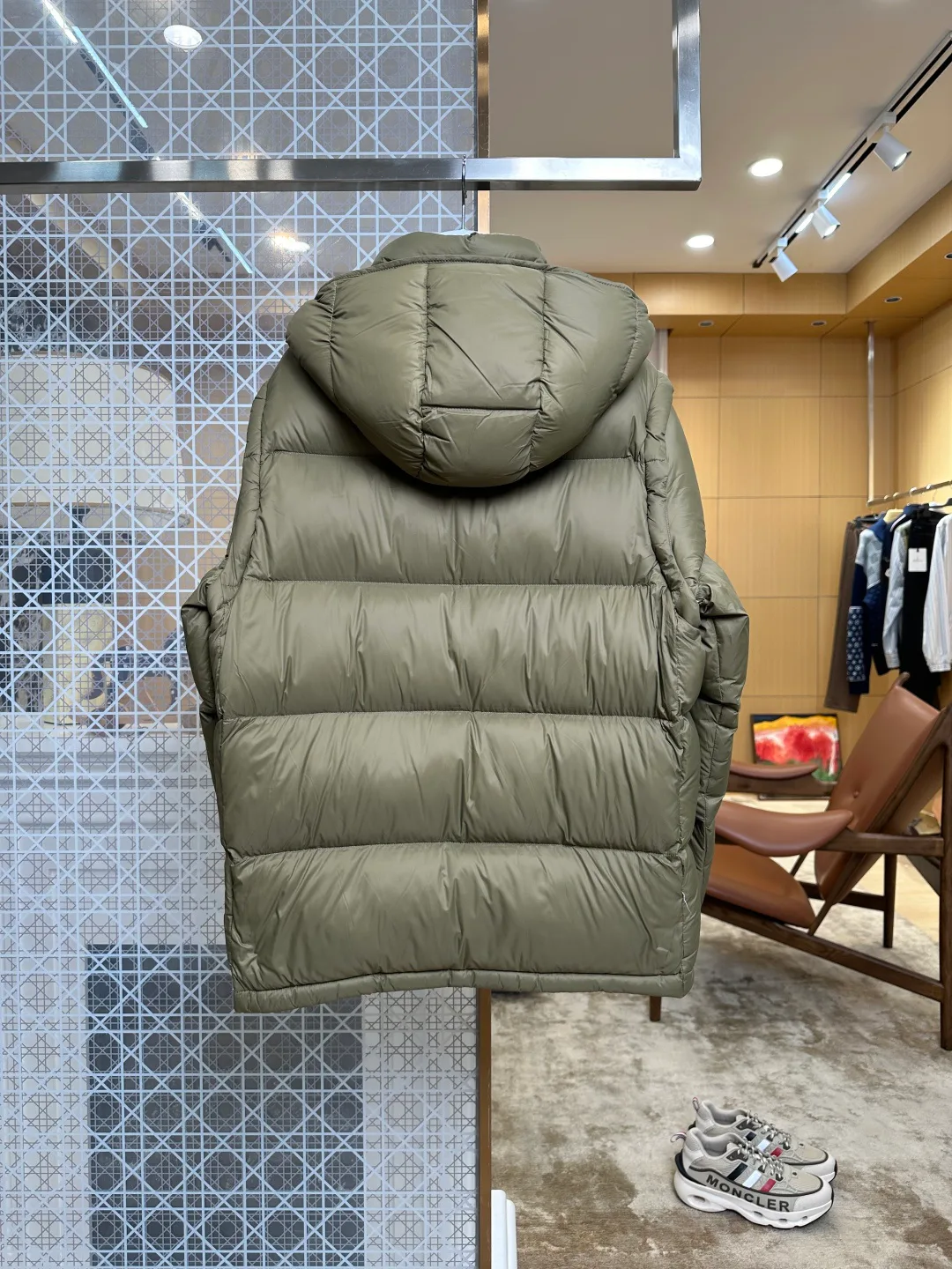 Men's Jackets And Down Jackets MONCLER 18260866