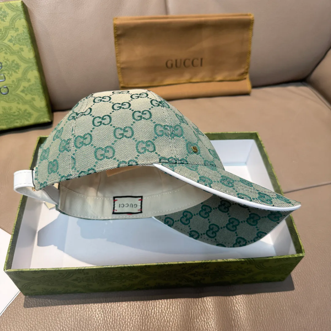 Hats GUCCI 17515266
