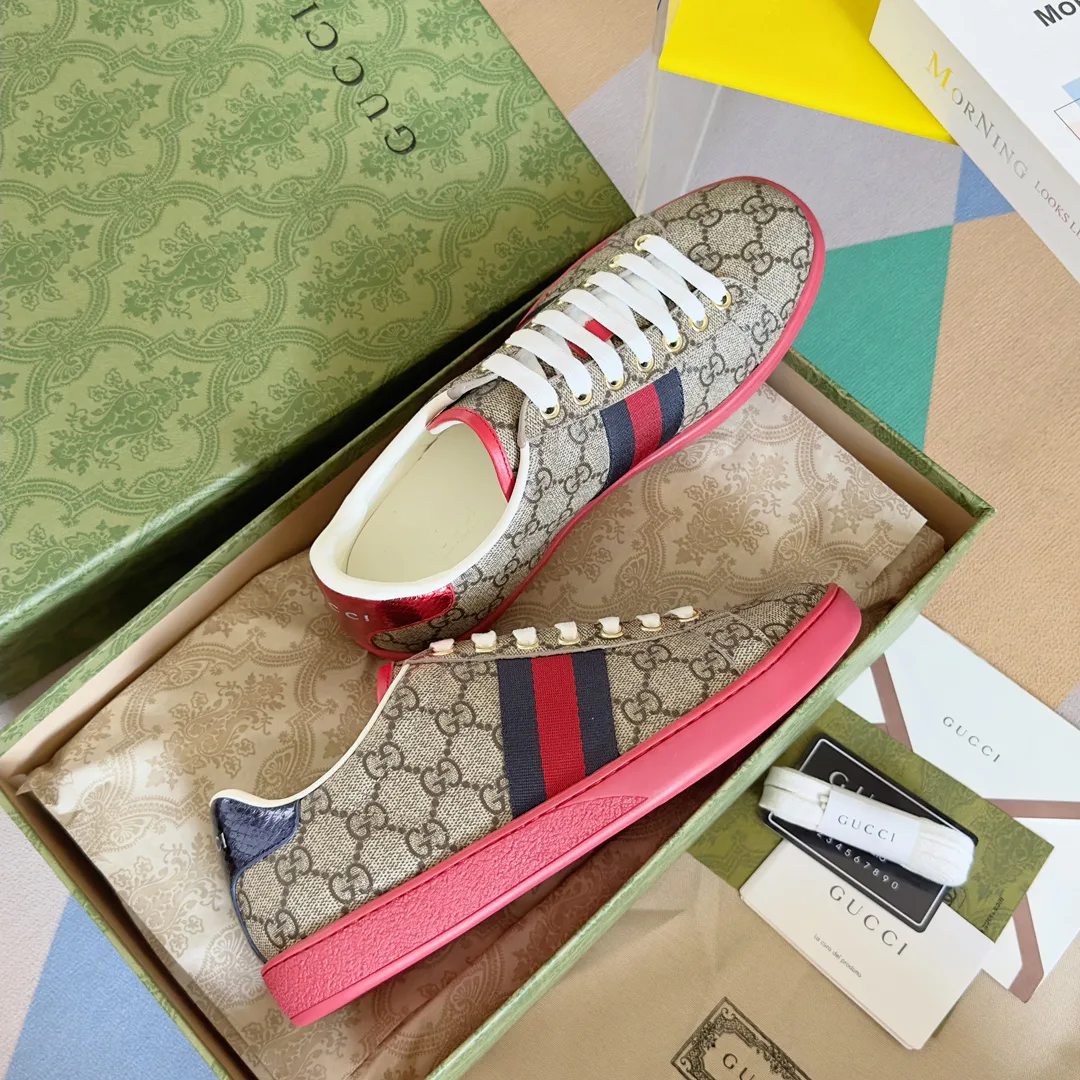 Women's Sneakers GUCCI 17620401