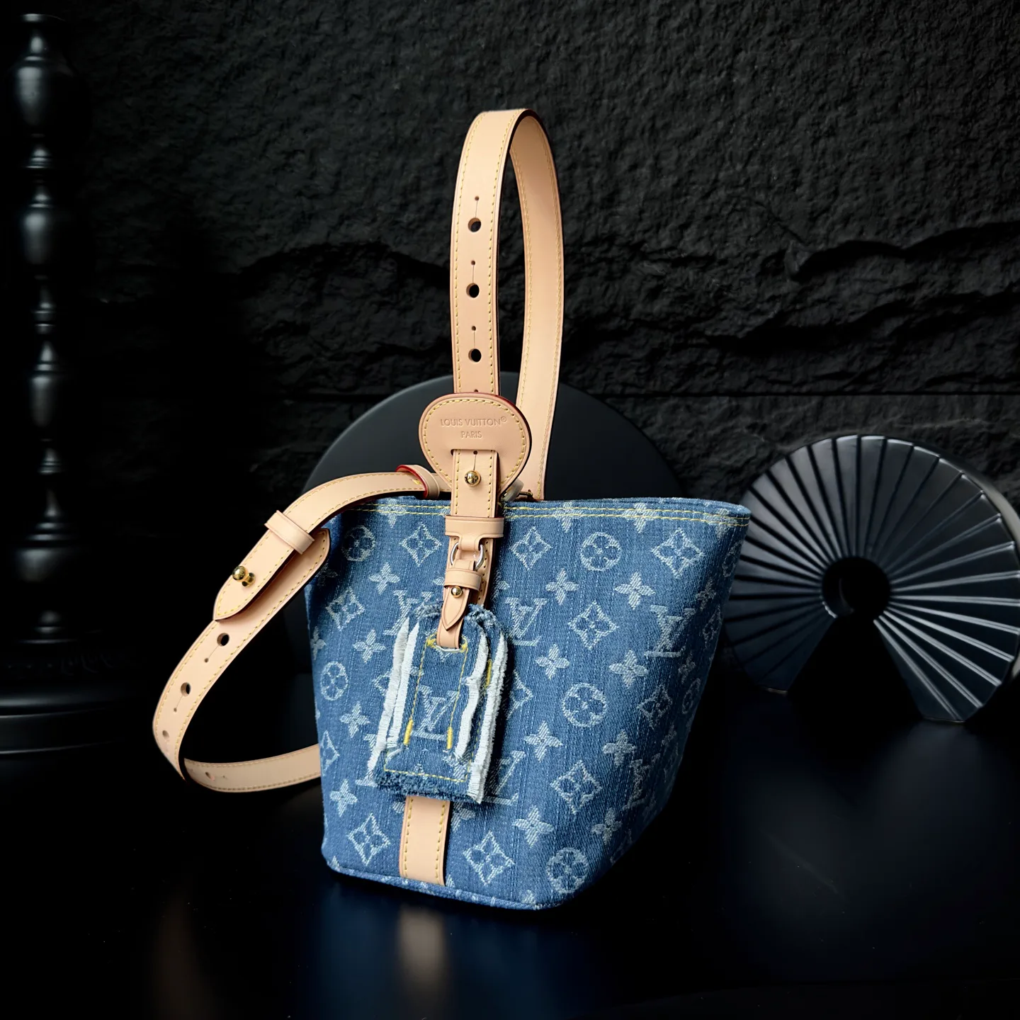 Women's Classic Handbags LOUIS VUITTON 17498631