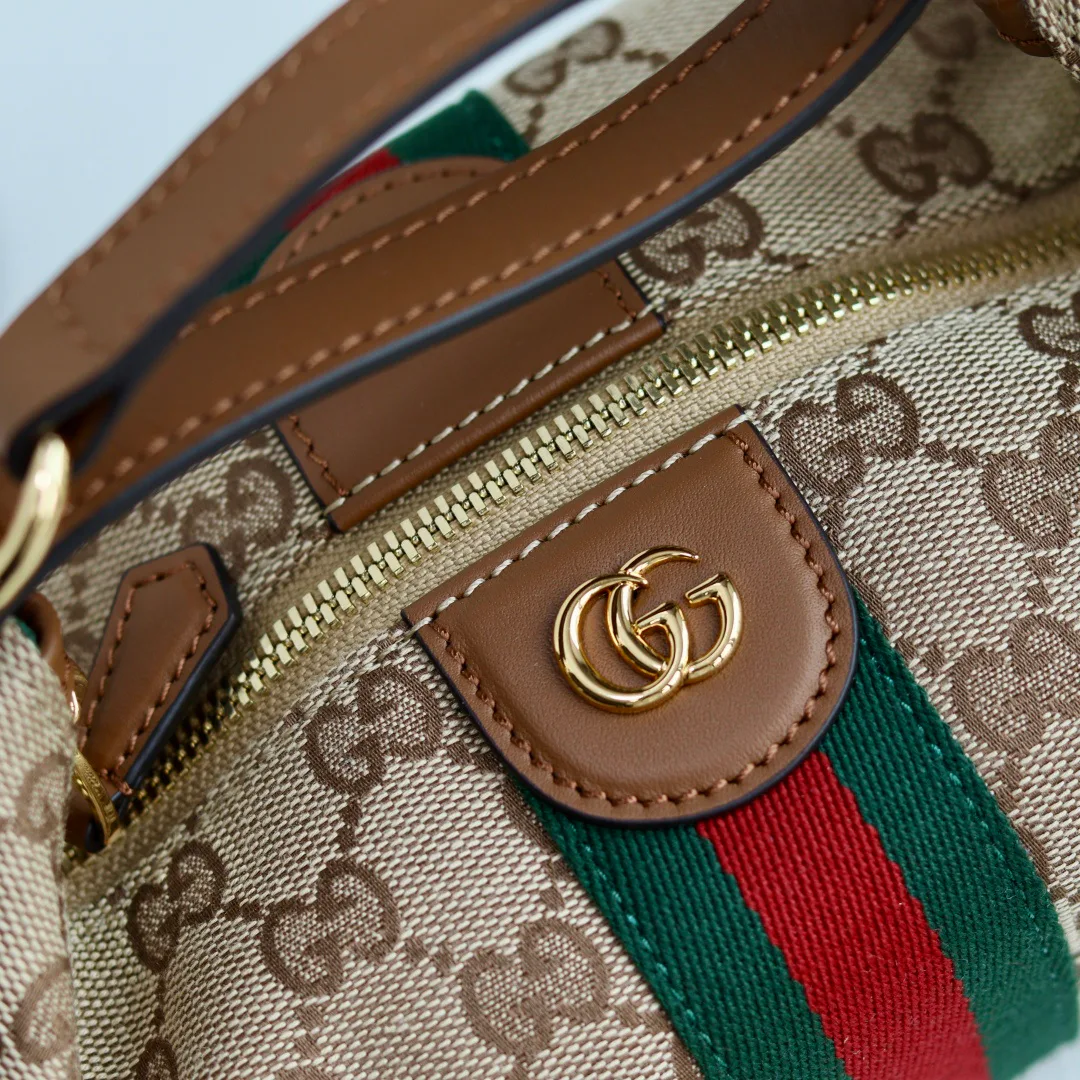 Women's Classic Handbags GUCCI 17947487
