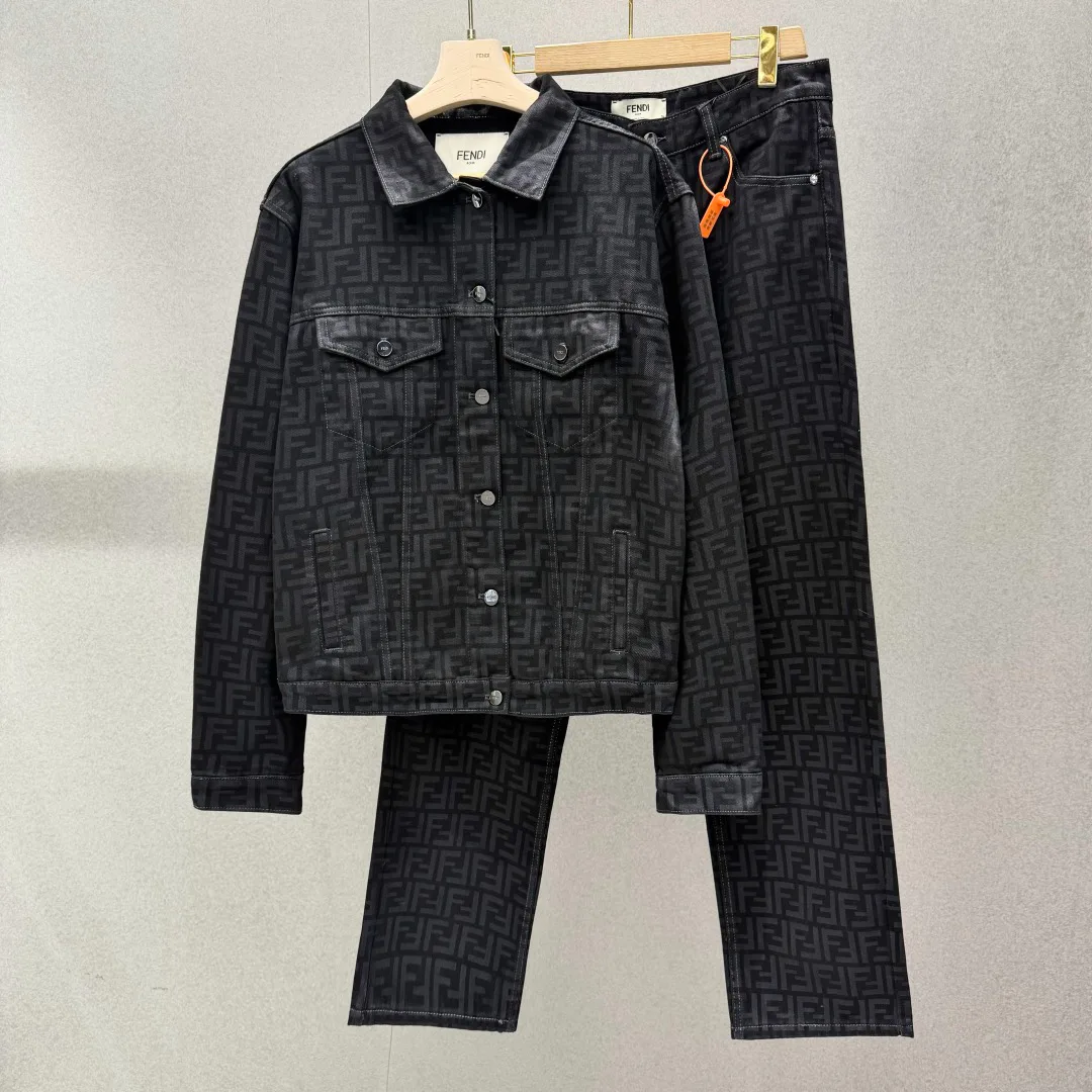 Men's Jackets And Down Jackets FENDI 18019811