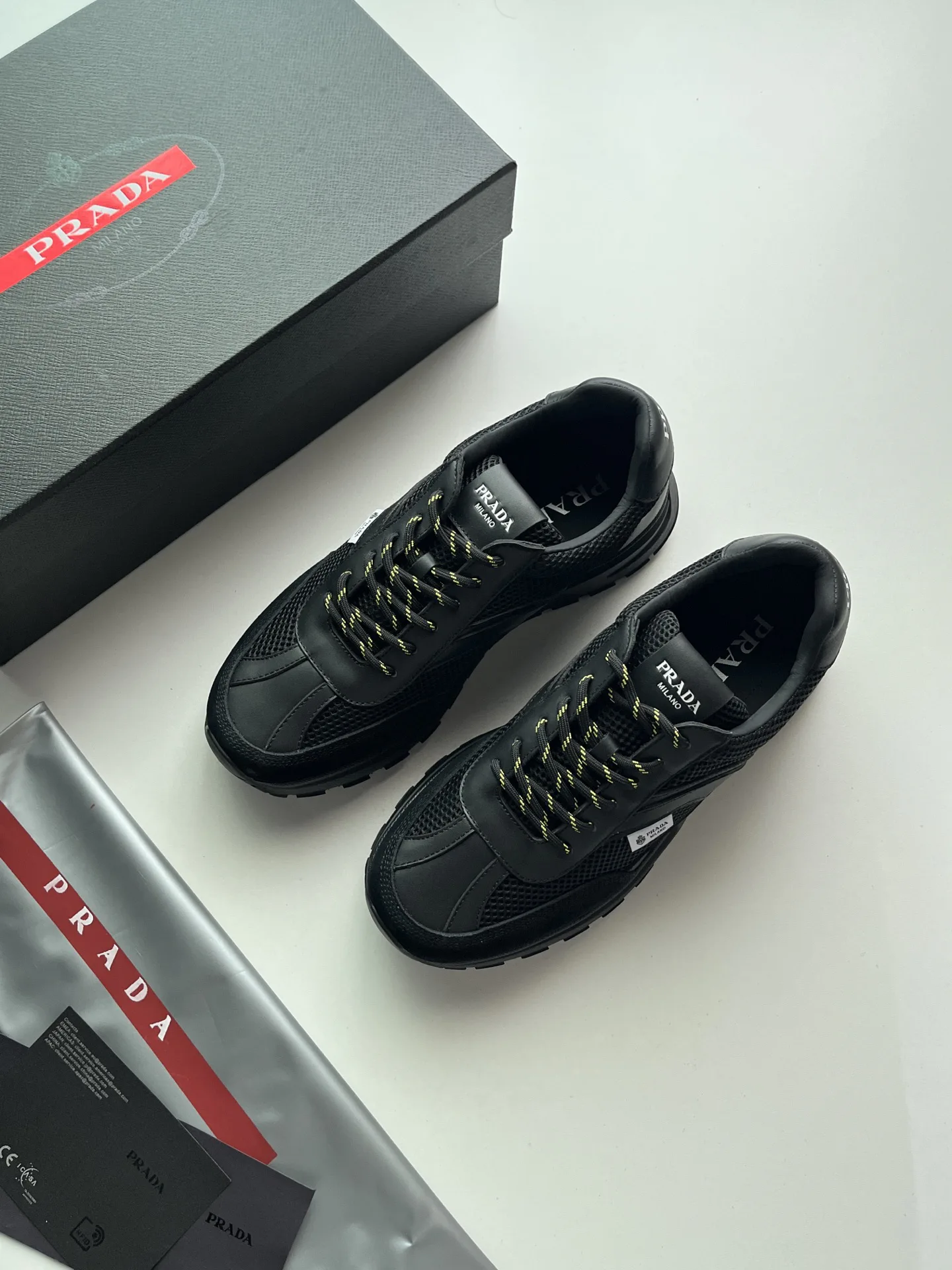 Men's Sneakers PRADA 17954813