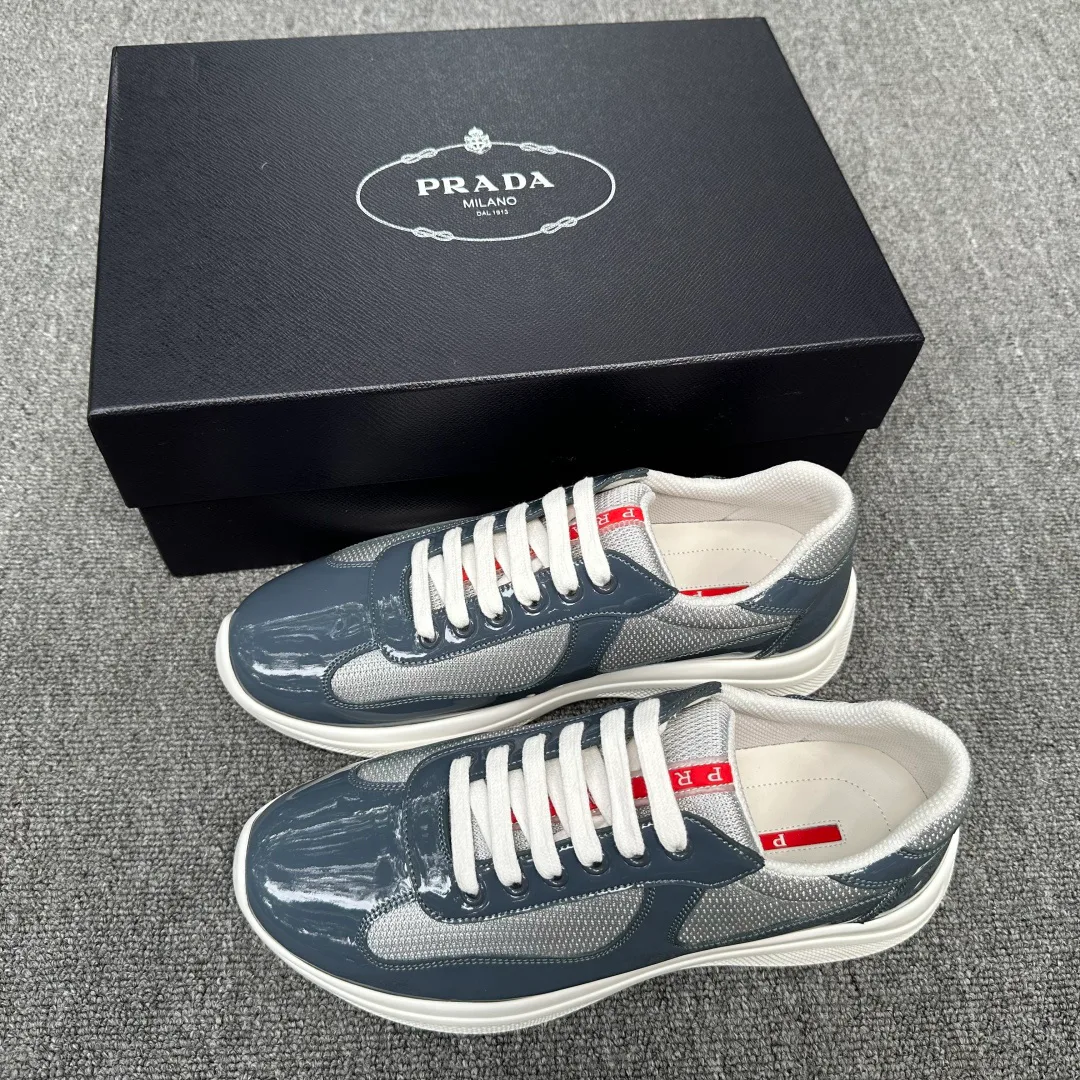 Men's Sneakers PRADA 17869372