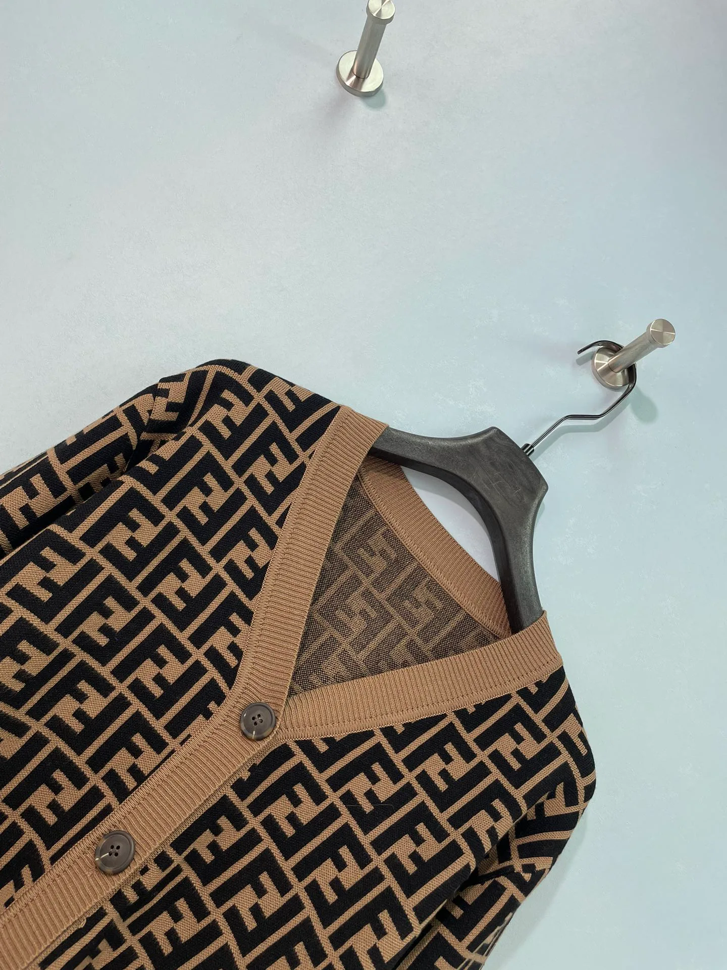 Women's Jumpers And Sweaters FENDI 18151200