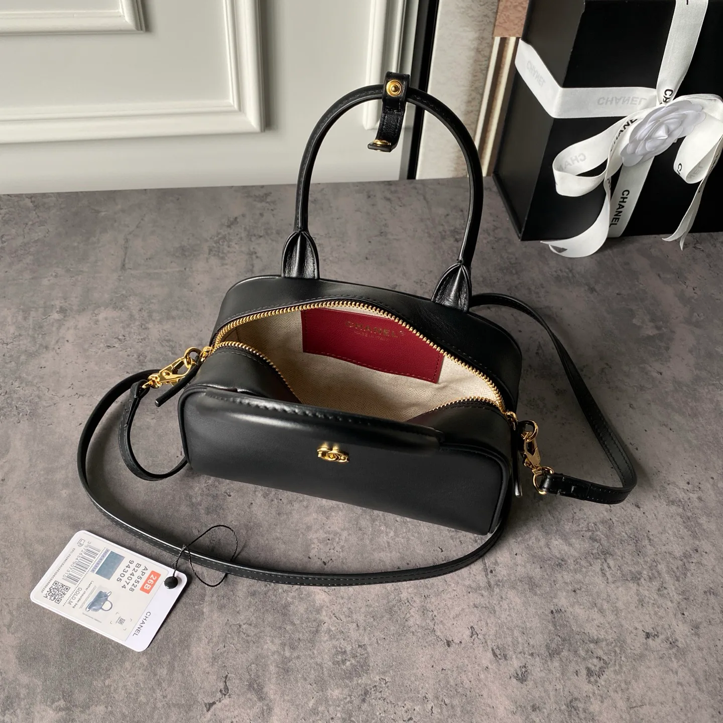 Women's Classic Handbags CHANEL 18208028
