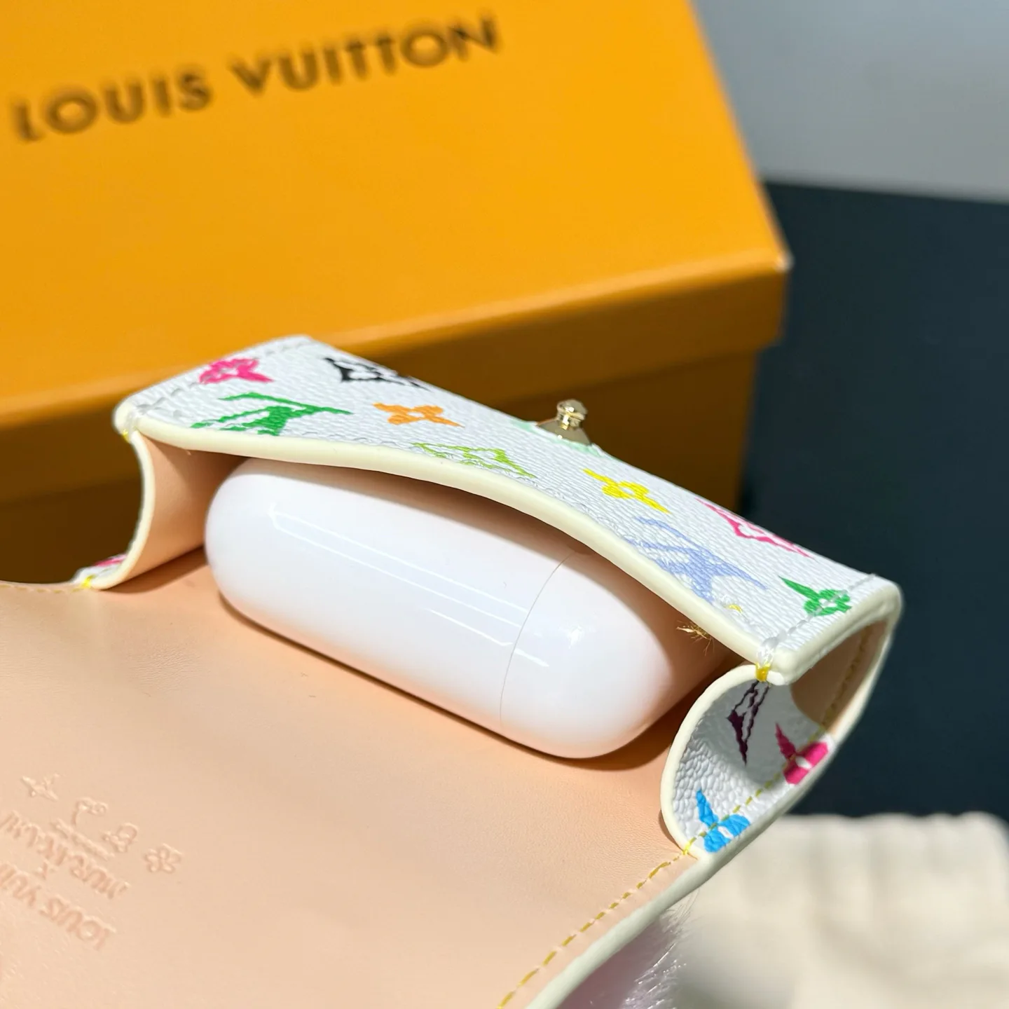 Key Cases LOUIS VUITTON 17886413