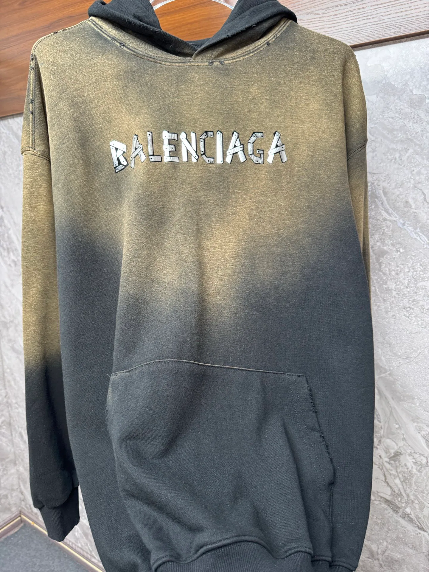 Women's Sweatshirts And Hoodies BALENCIAGA 18182350