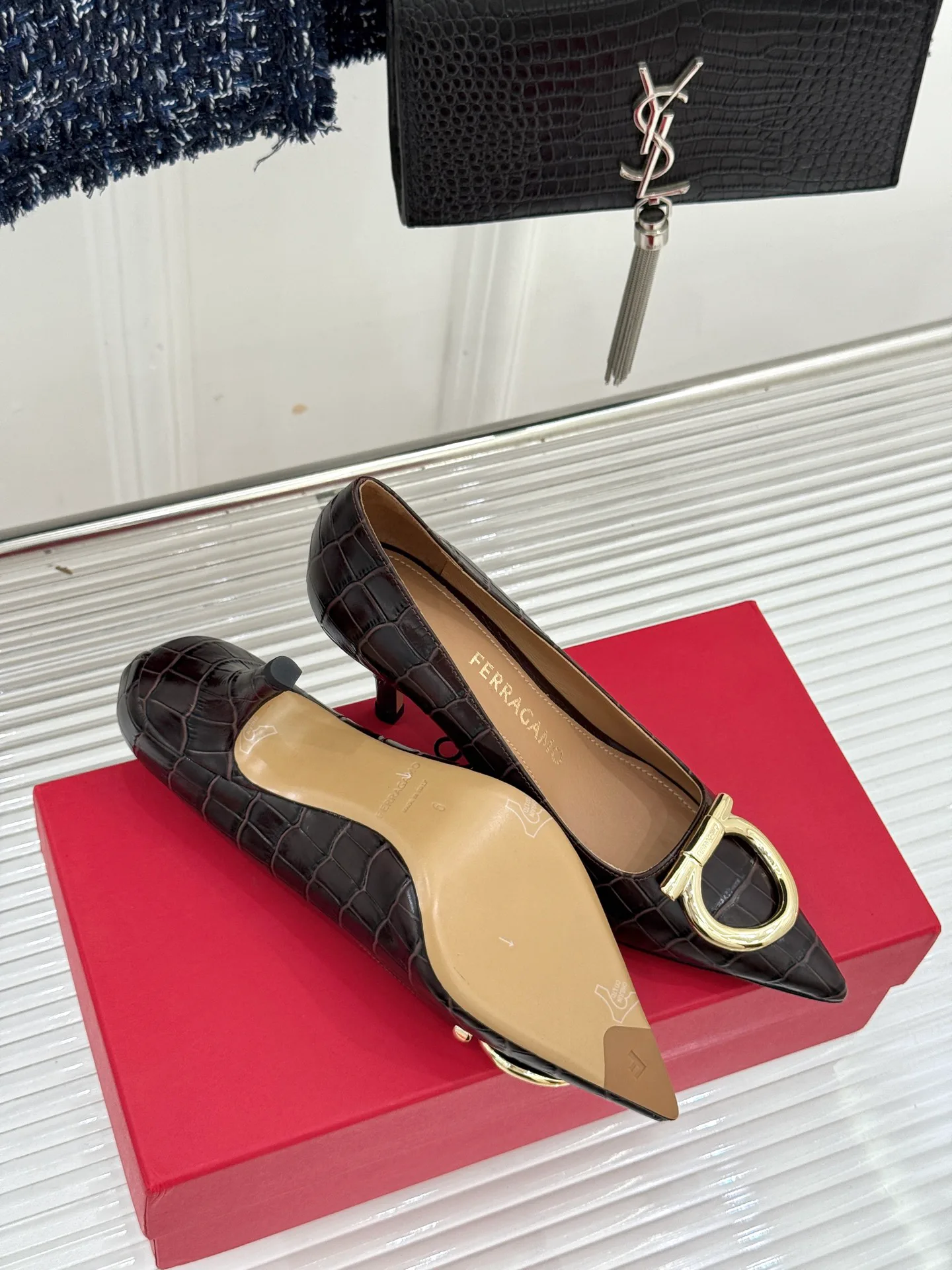 Women's Heels SALVATORE FERRAGAMO 18104107
