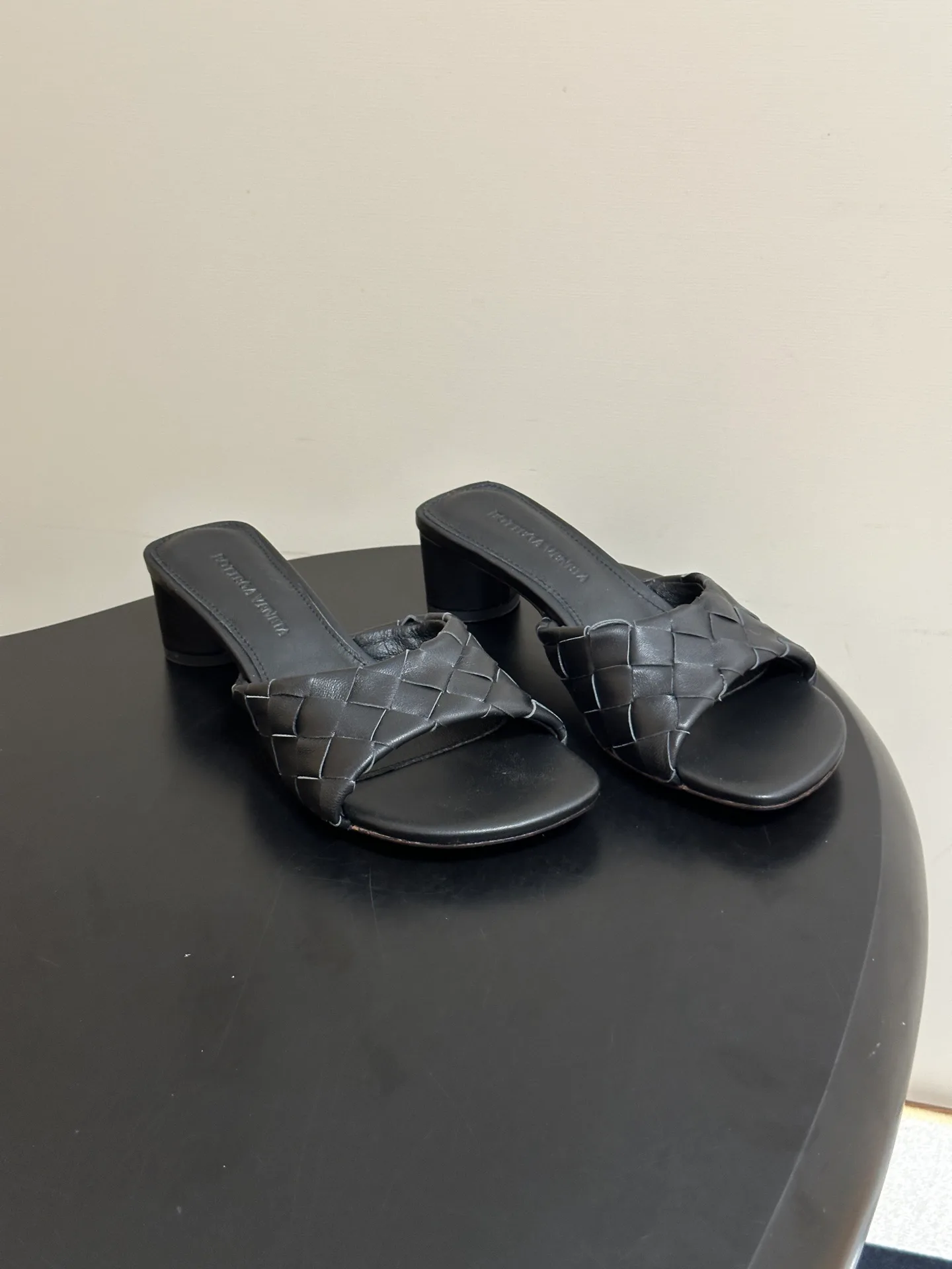 Women's Mules And Clogs BOTTEGA VENETA 17480755