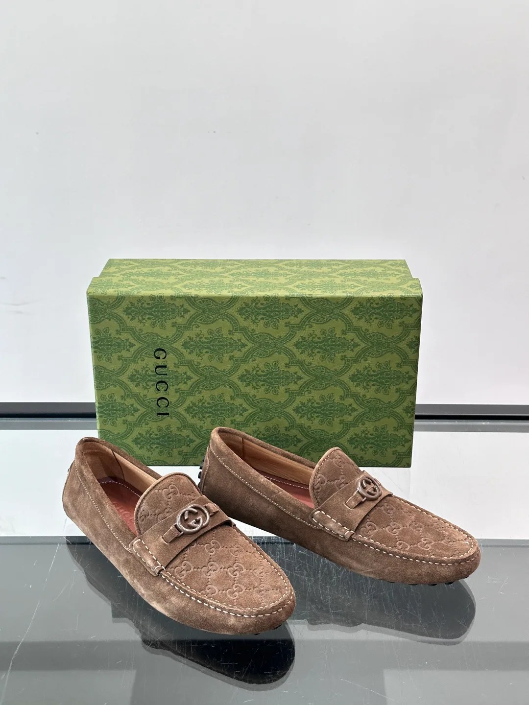 Men's Loafers And Dress Shoes GUCCI 17588564