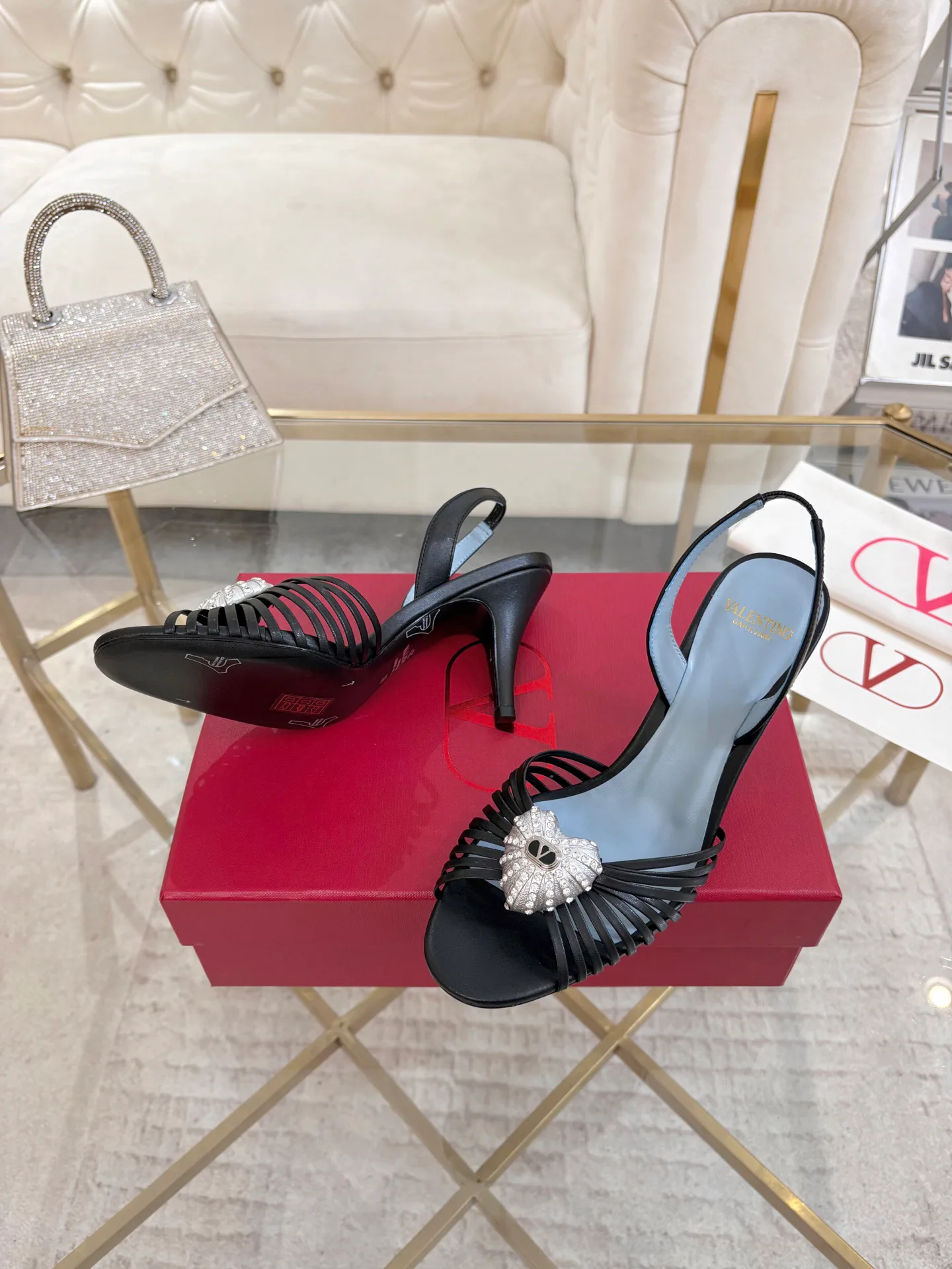 Women's Open-Toe Sandals VALENTINO 18135279