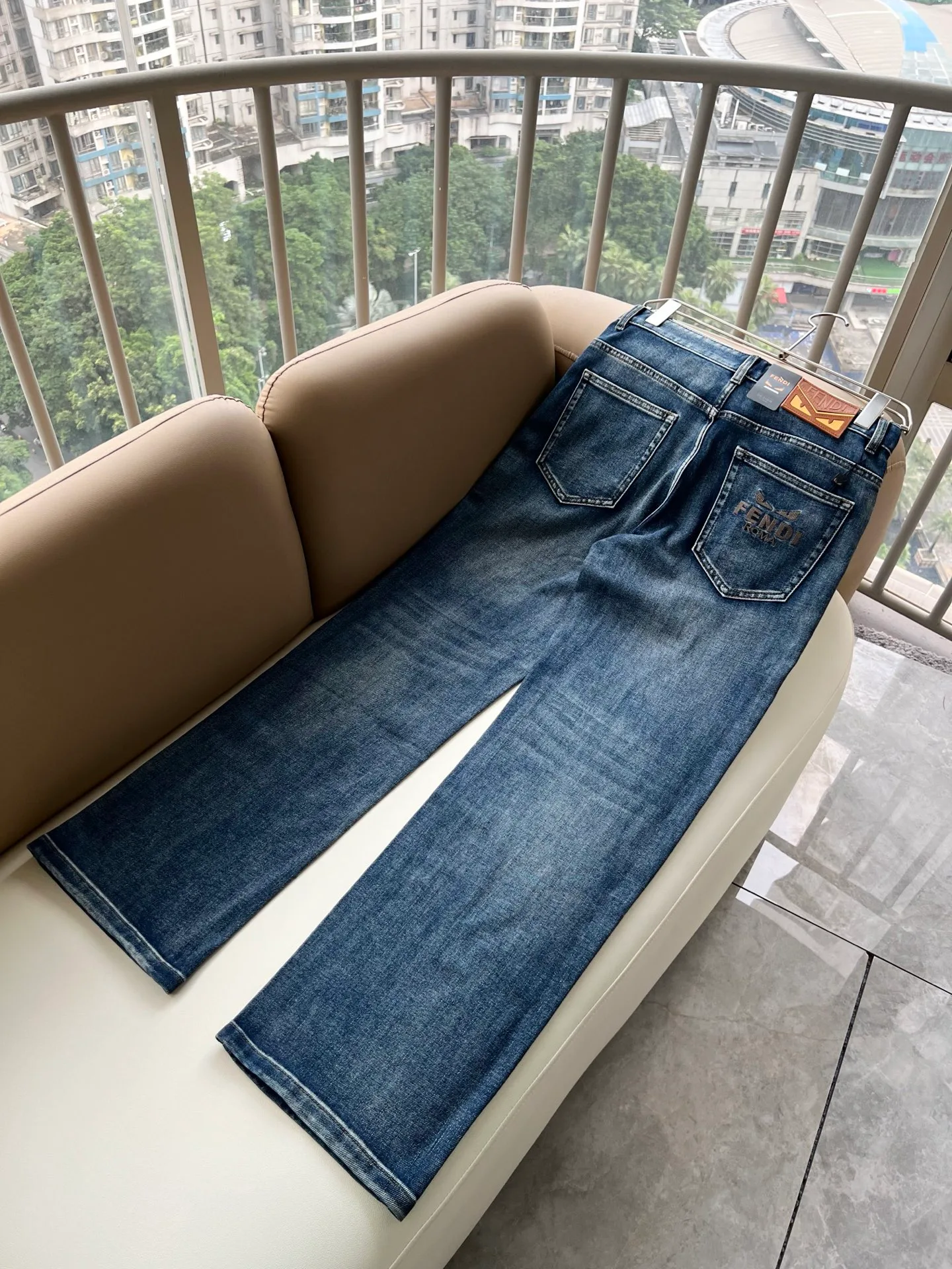 Men's Jeans FENDI 18343357