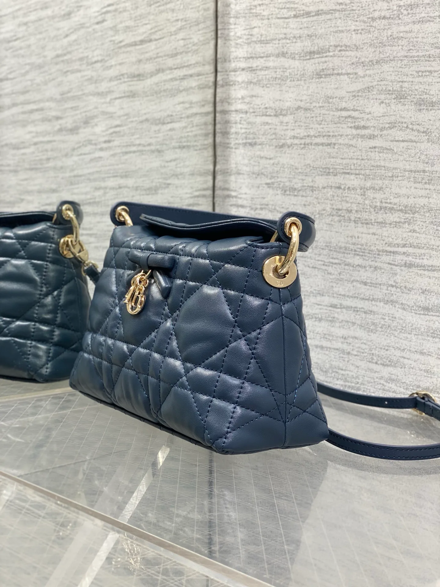 Women's Classic Handbags CHRISTIAN DIOR 18275494