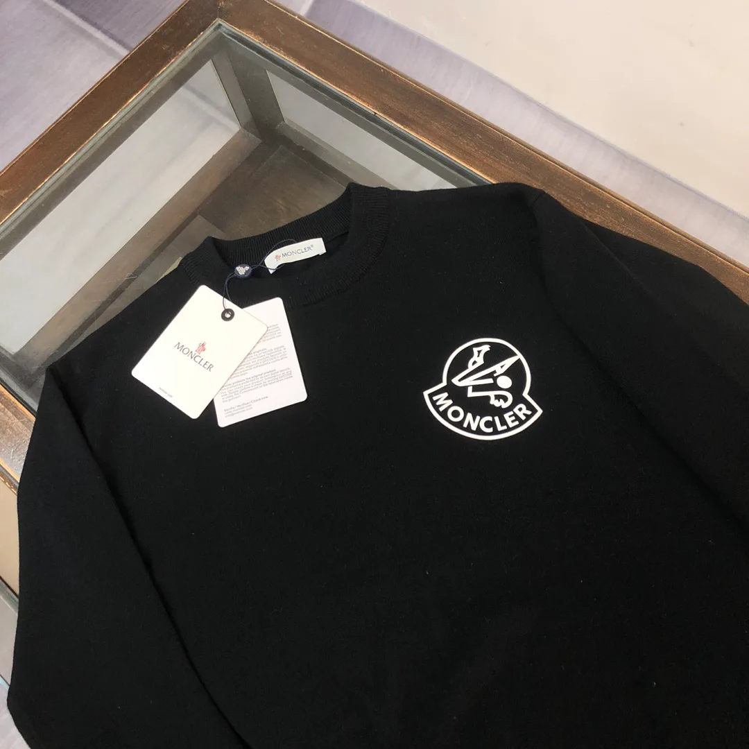 Men's Jumpers And Sweaters MONCLER 18002352