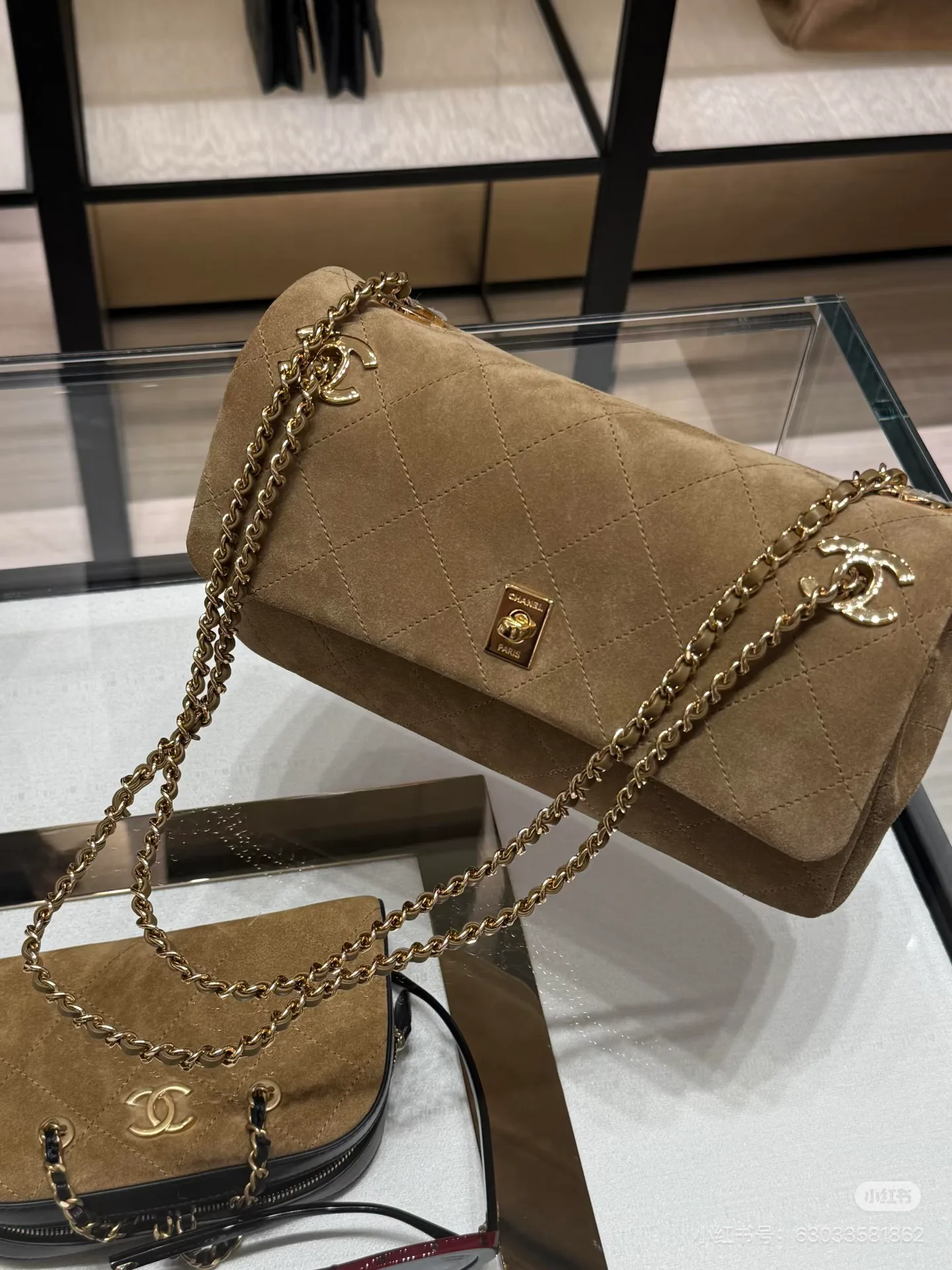 Women's Classic Handbags CHANEL 17364597
