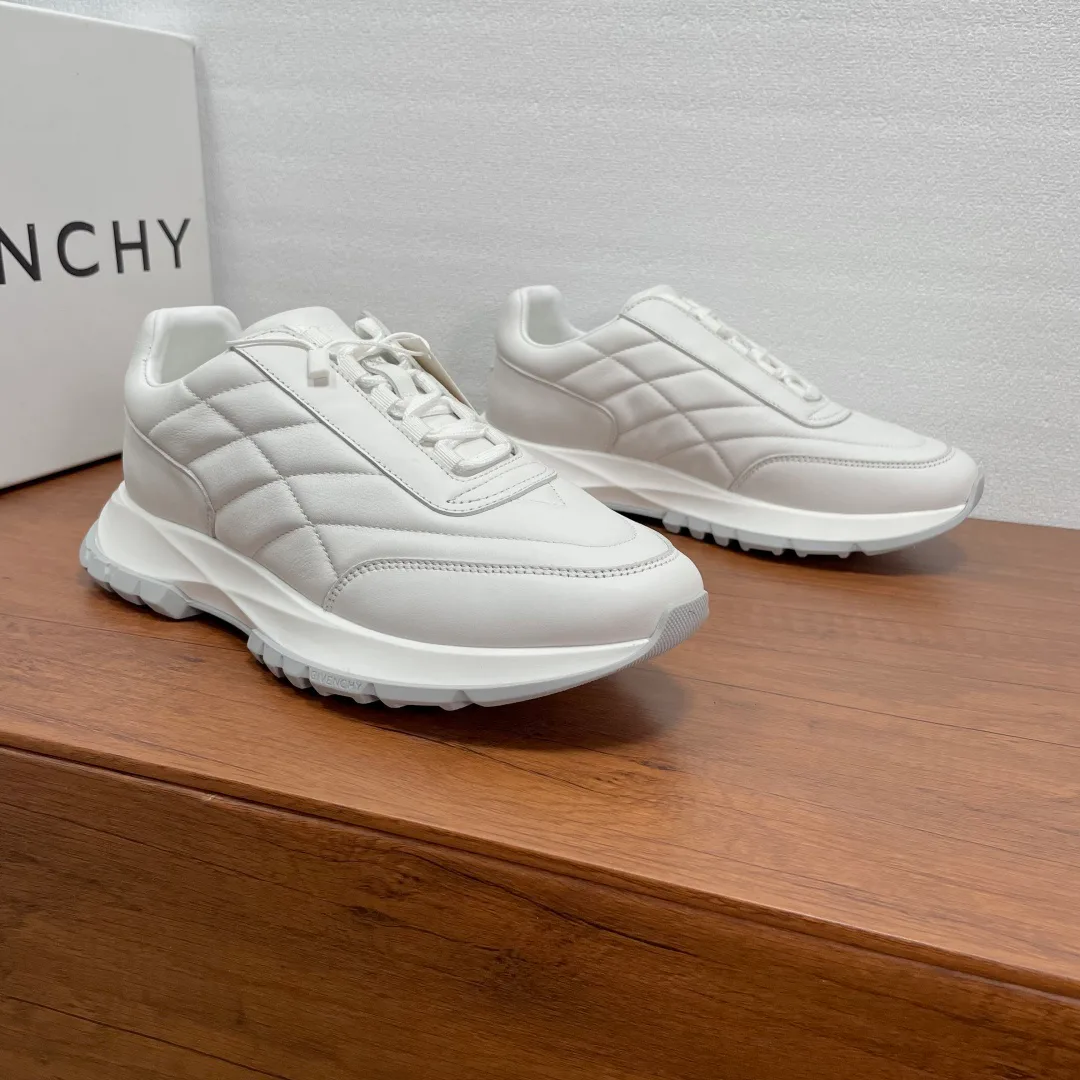 Men's Sneakers GIVENCHY 17307233