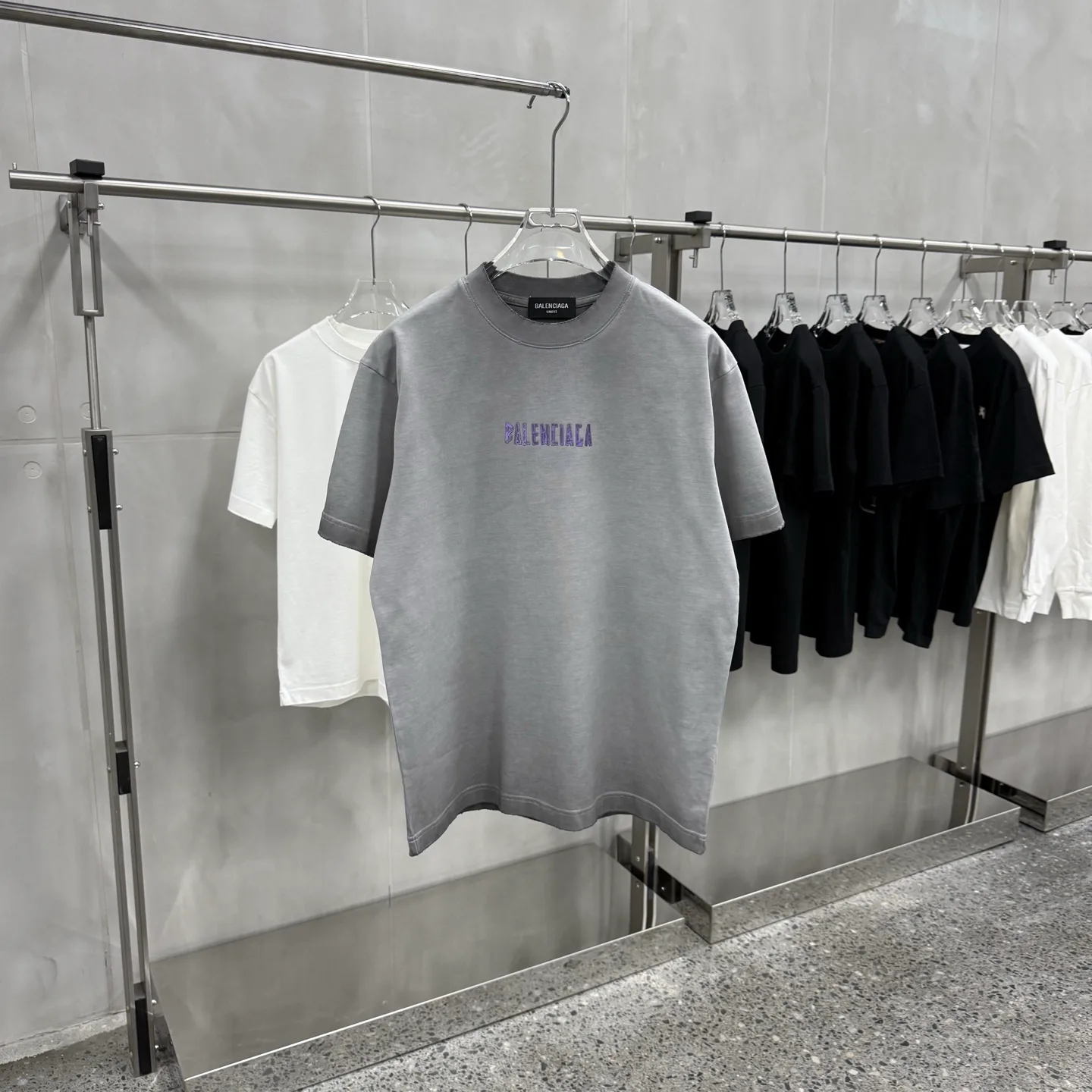 Men's T-Shirts BALENCIAGA 17881219