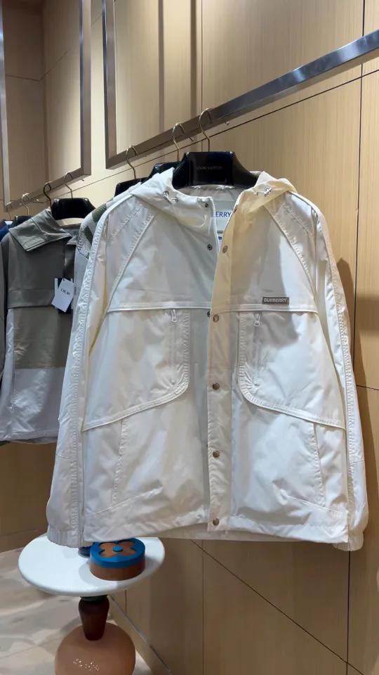 Men's Jackets And Down Jackets BURBERRY 17740879