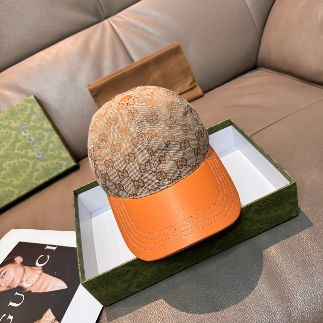 Hats GUCCI 18105265