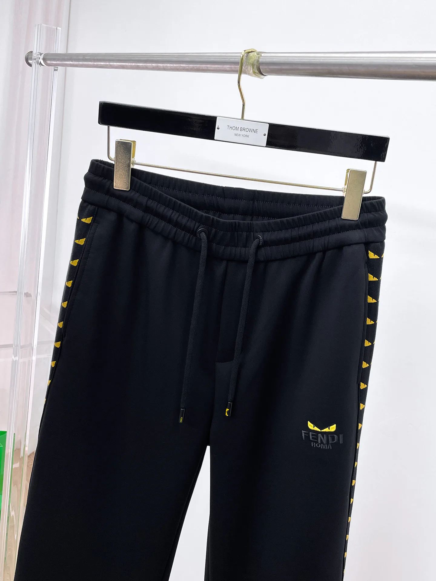 Men's Trousers FENDI 18399376