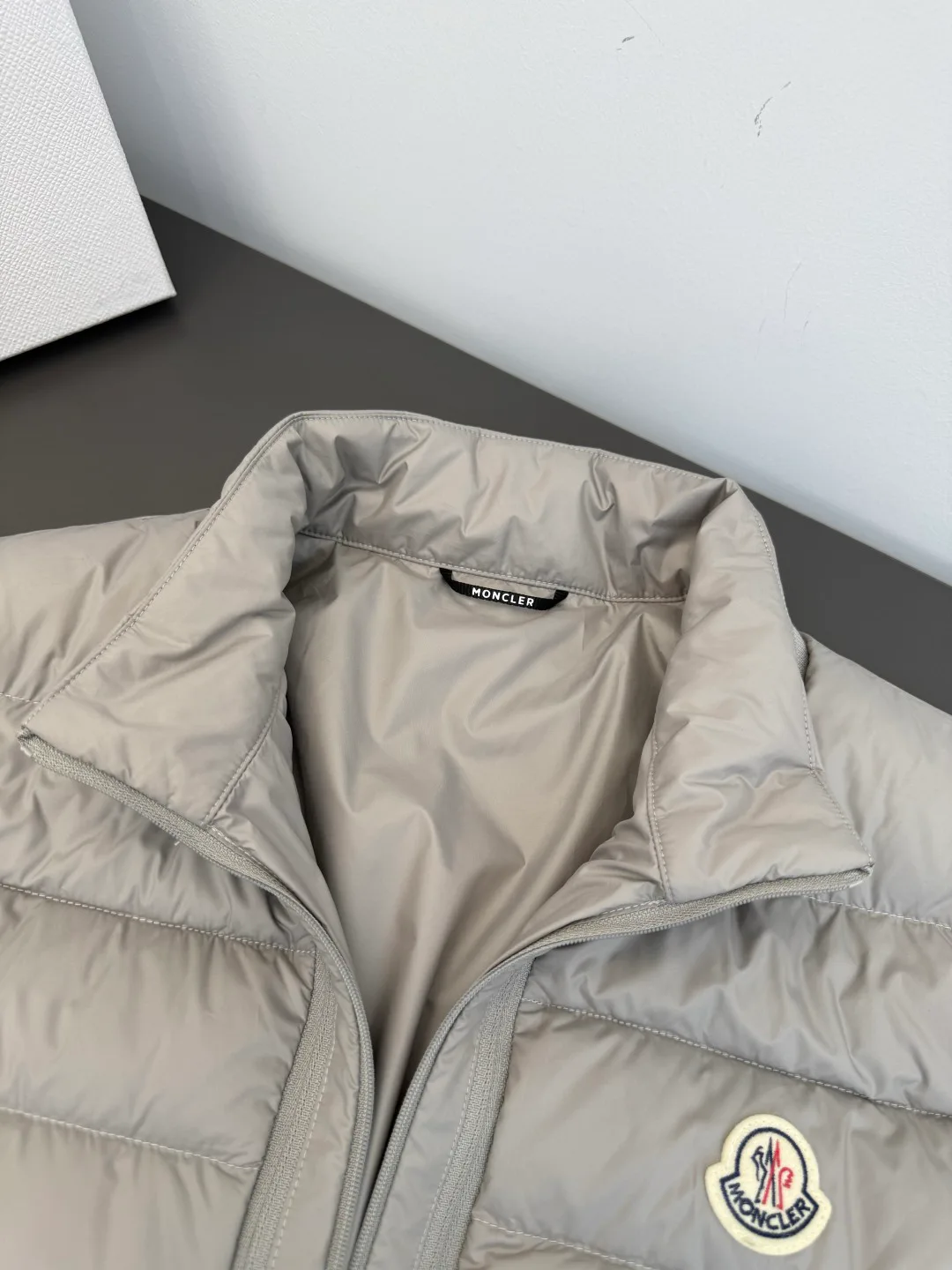 Men's Jackets And Down Jackets MONCLER 18507133