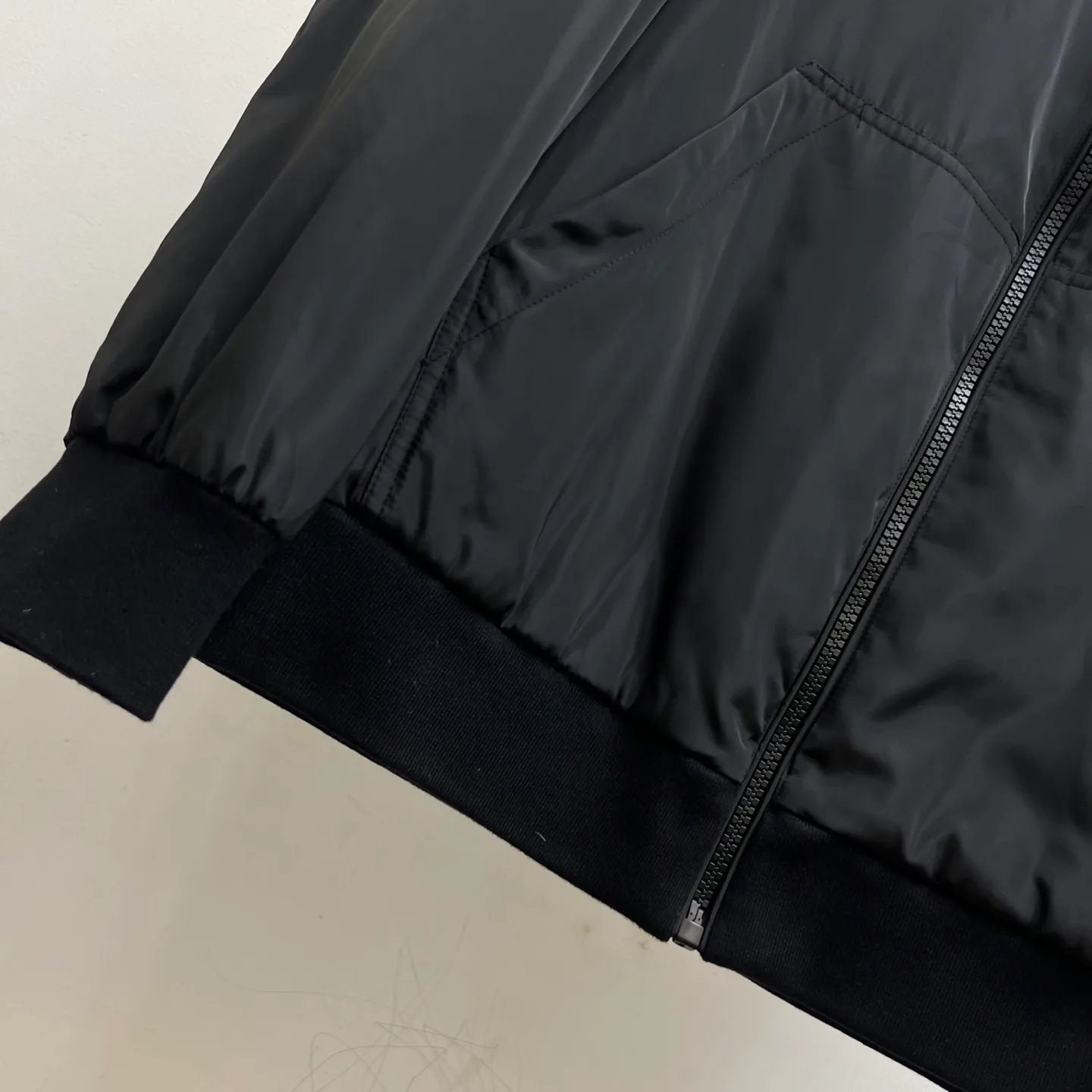 Men's Jackets And Down Jackets MONCLER 17340728