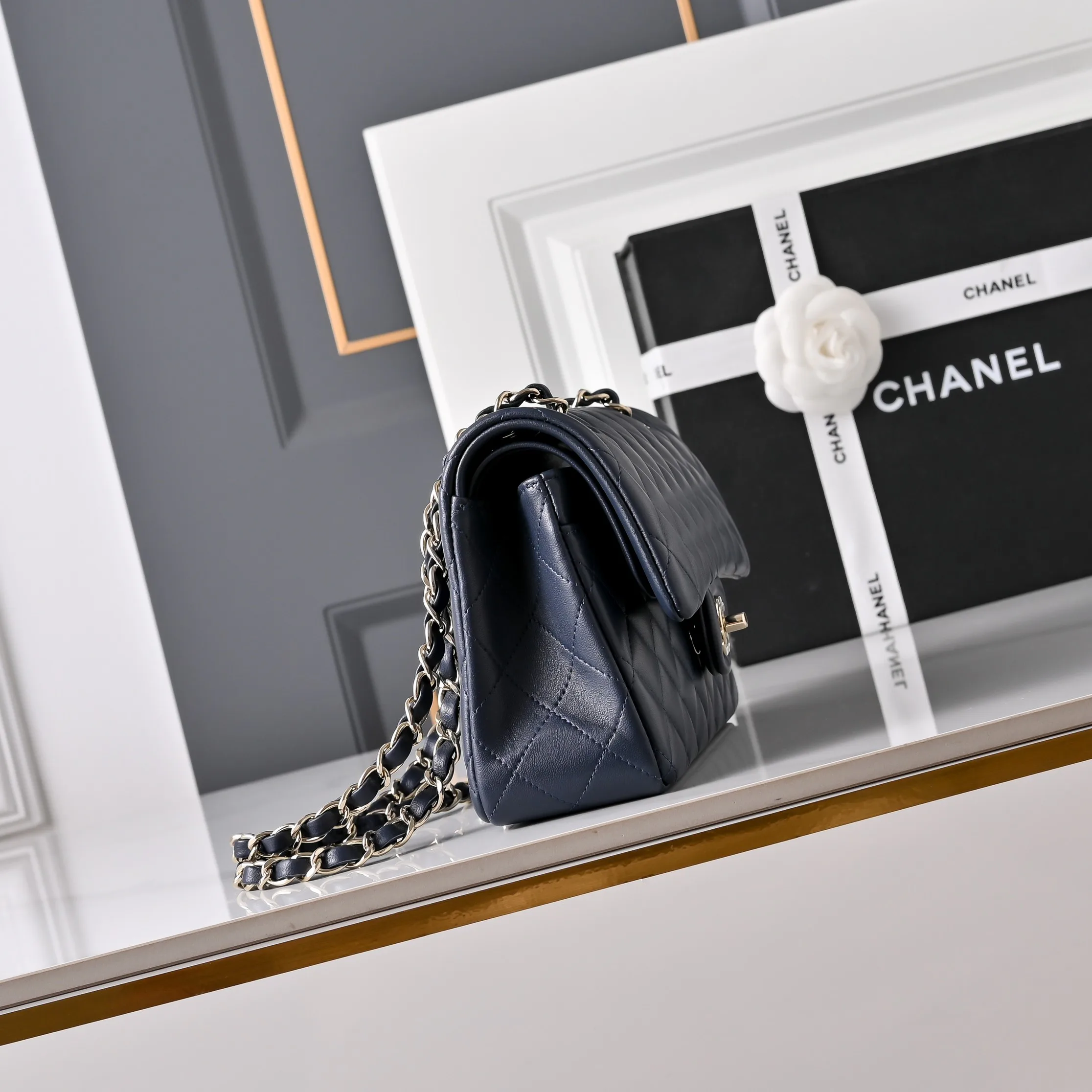 Women's Classic Handbags CHANEL 17844642