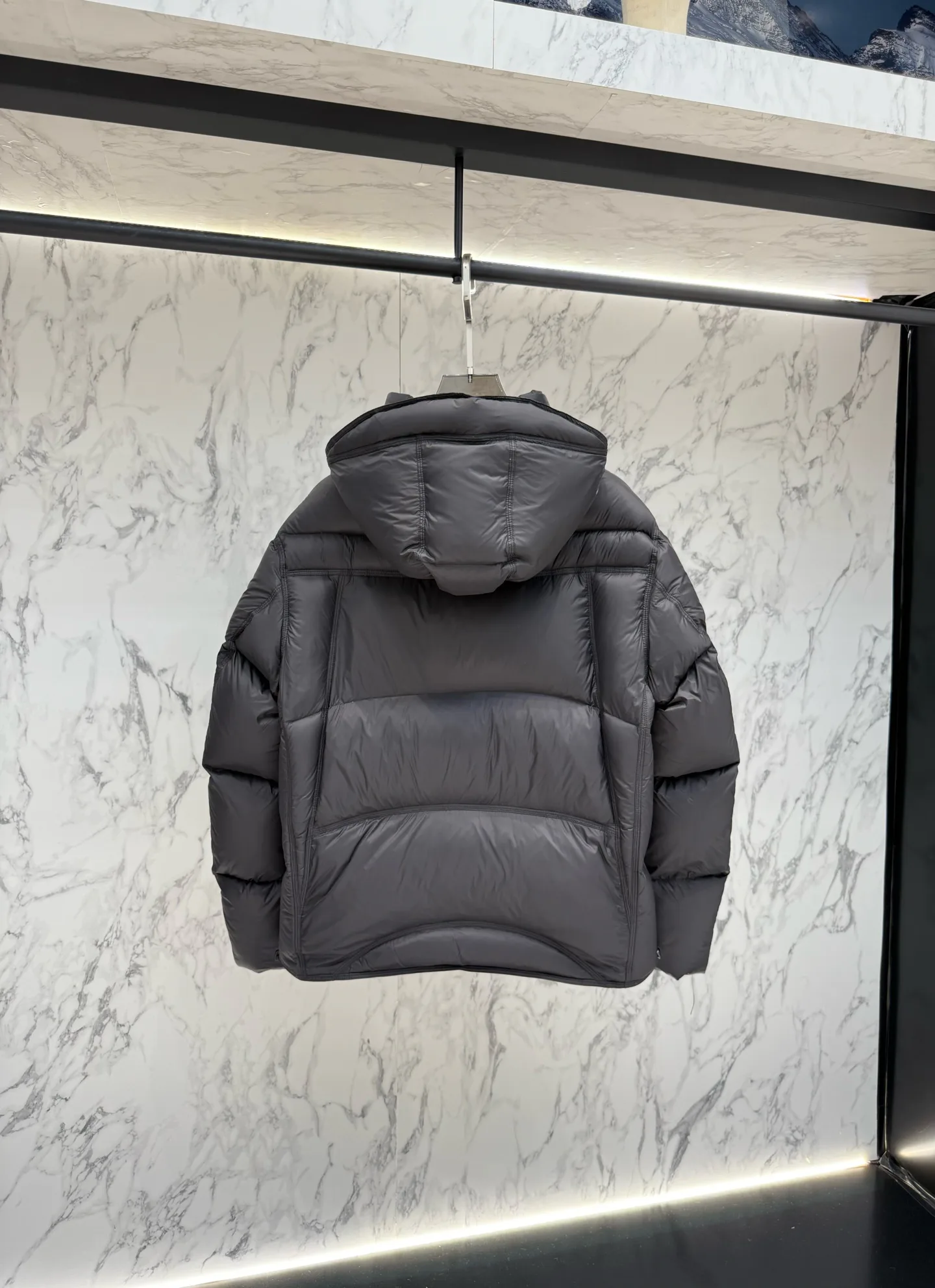 Men's Jackets And Down Jackets BALENCIAGA 18387728