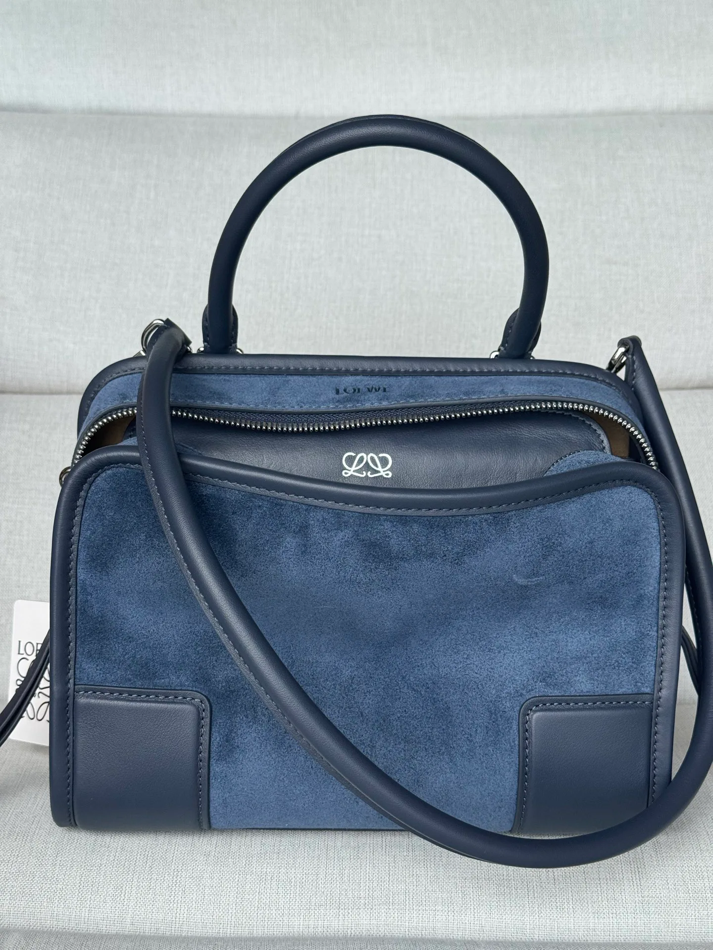 Women's Classic Handbags LOEWE 18532708