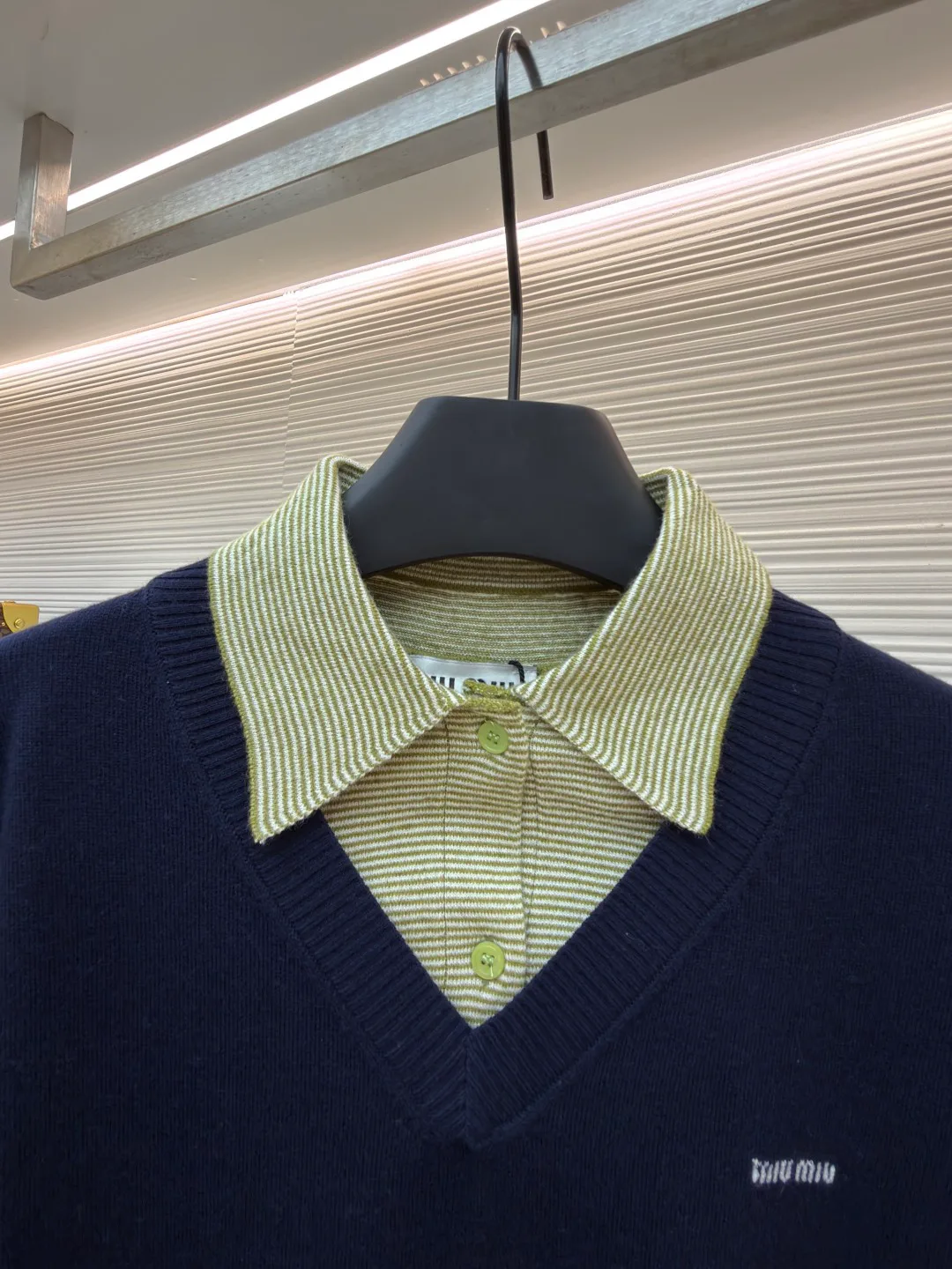 Men's Jumpers And Sweaters MIU MIU 17933349