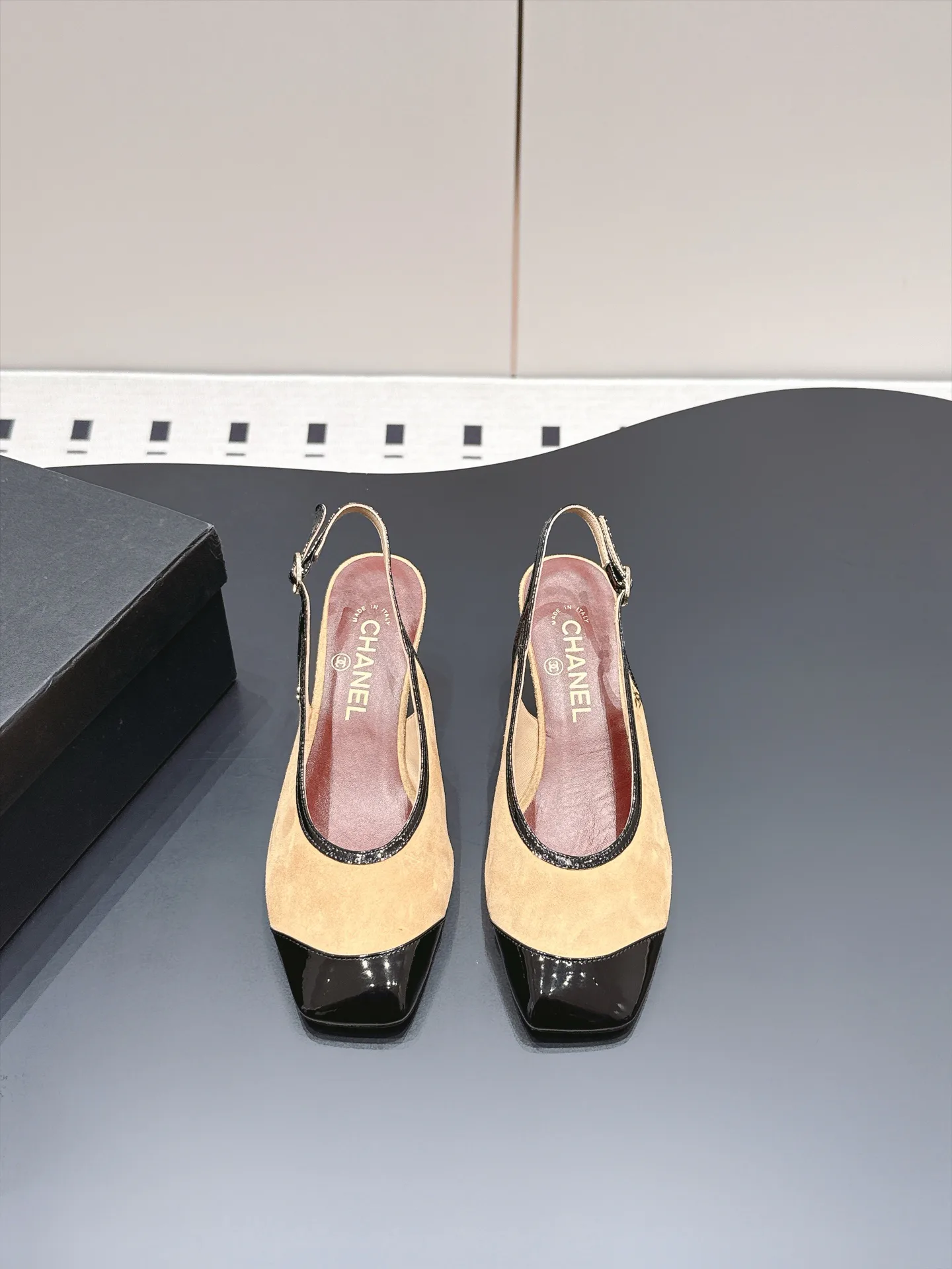 Women's Open-Toe Sandals CHANEL 18083845