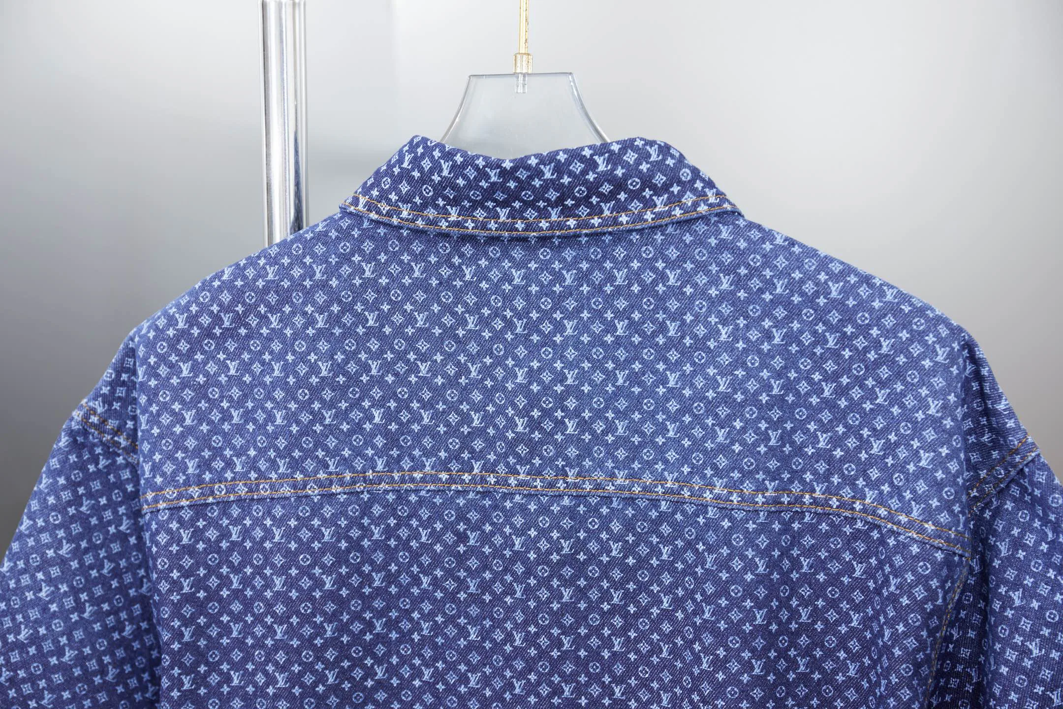 Рубашки Мужские Louis Vuitton 18581639
