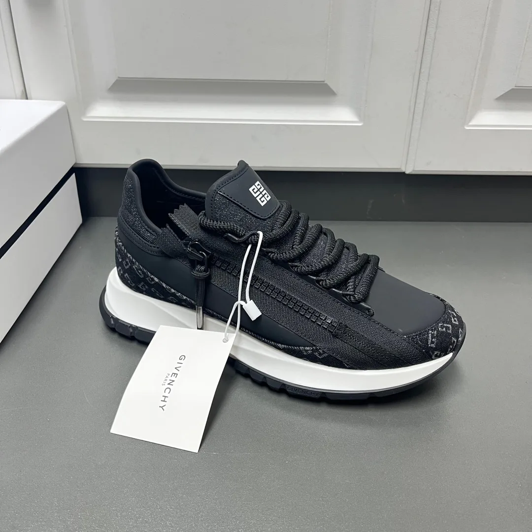 Men's Sneakers GIVENCHY 18500199
