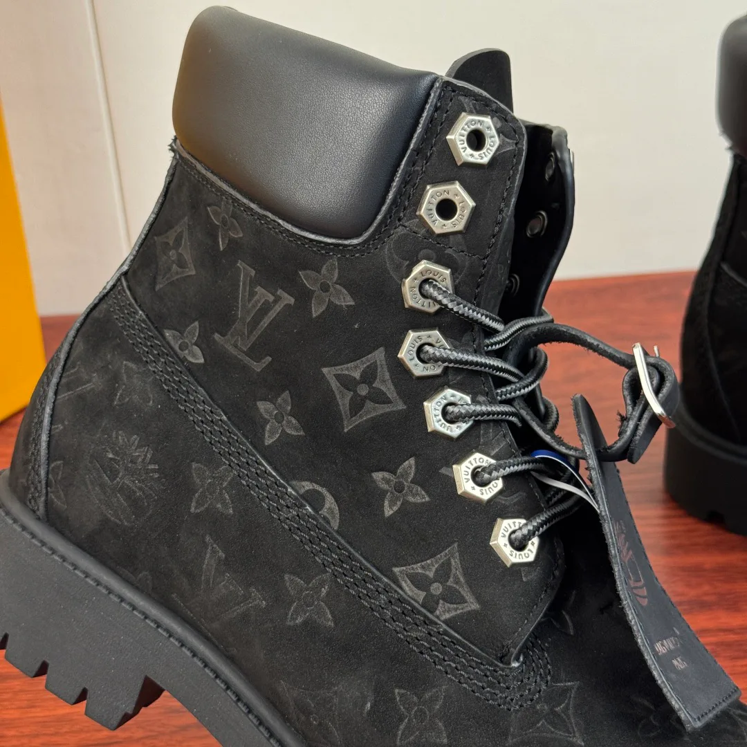 Men's Ankle Boots LOUIS VUITTON 18230764