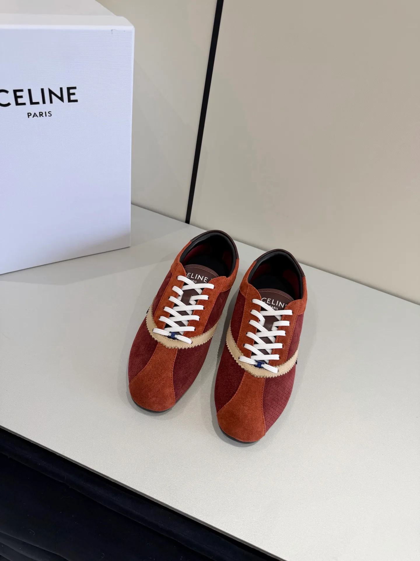 Women's Sneakers CELINE 17977150