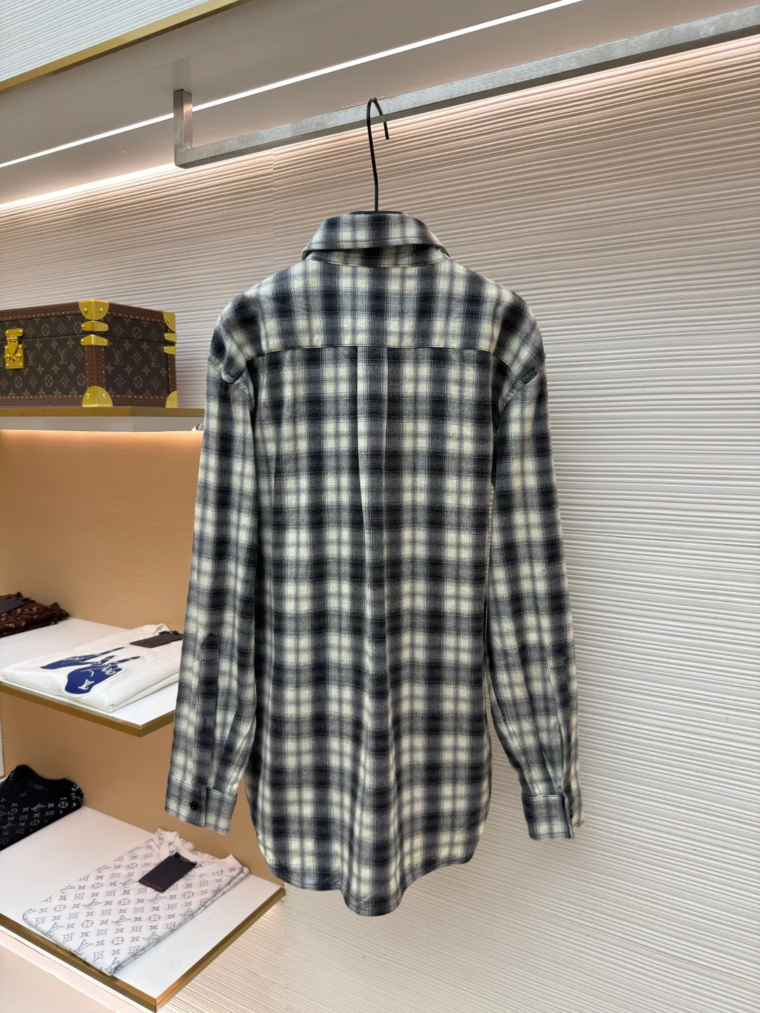 Men's Shirts BALENCIAGA 18359695