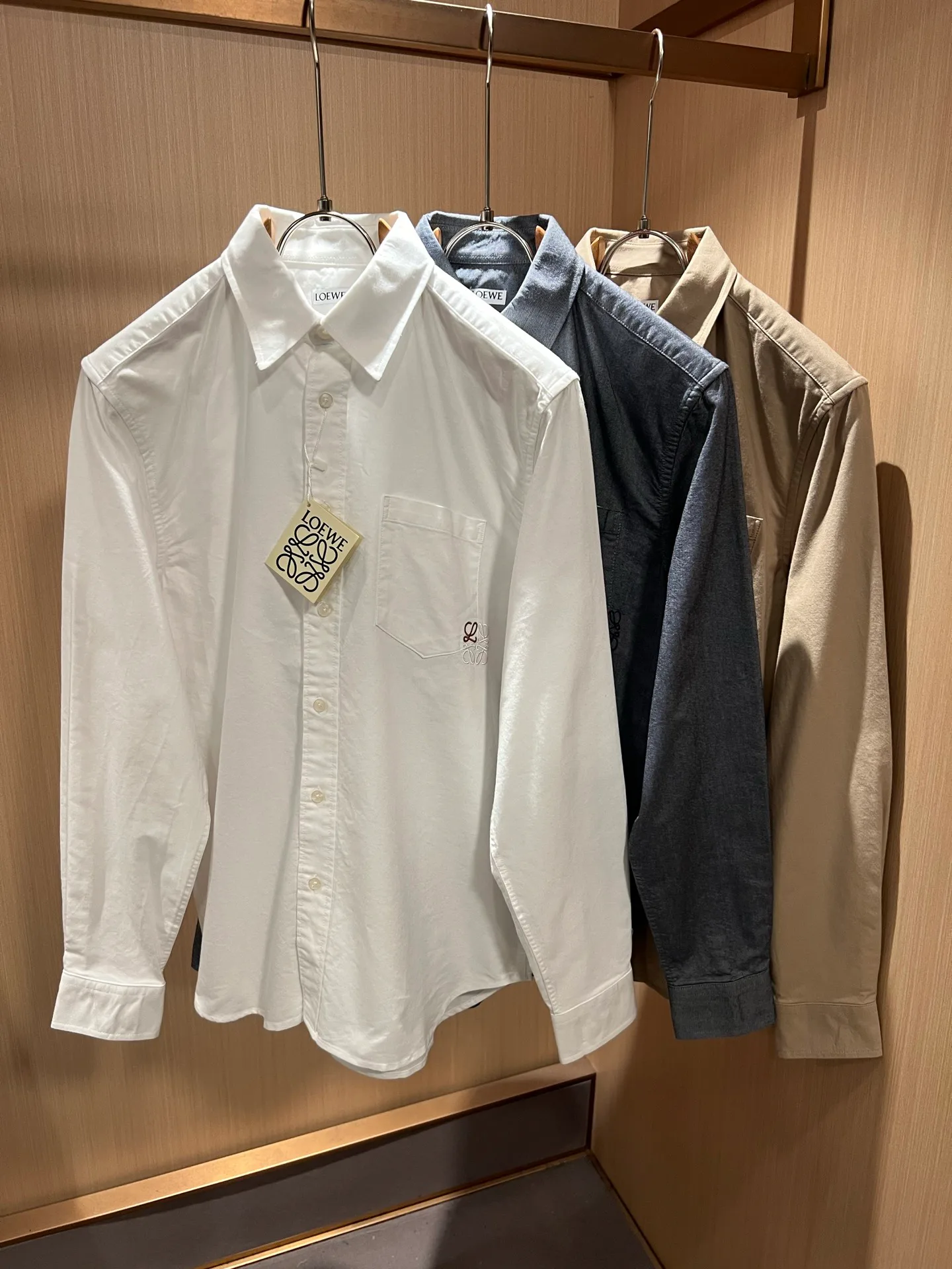 Men's Shirts LOEWE 18343199