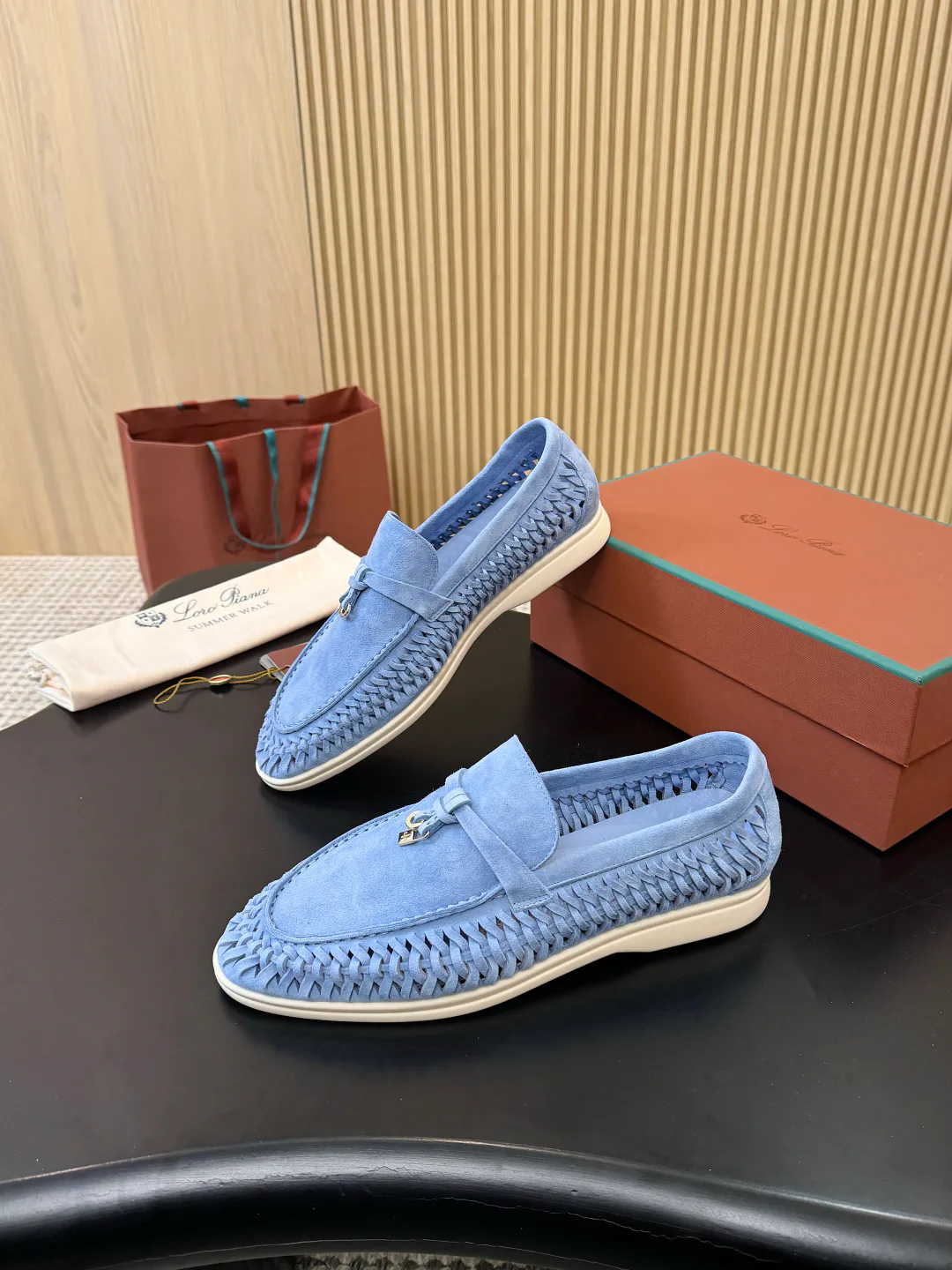 Women's Loafers And Moccasins LORO PIANA 18233080