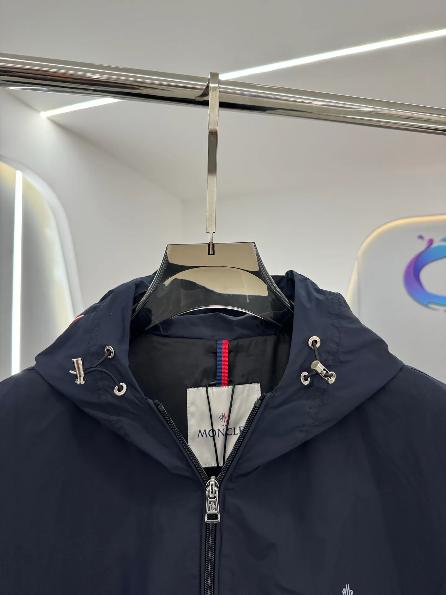 Men's Jackets And Down Jackets MONCLER 18510179