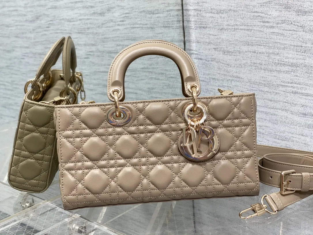 Women's Classic Handbags CHRISTIAN DIOR 17770390