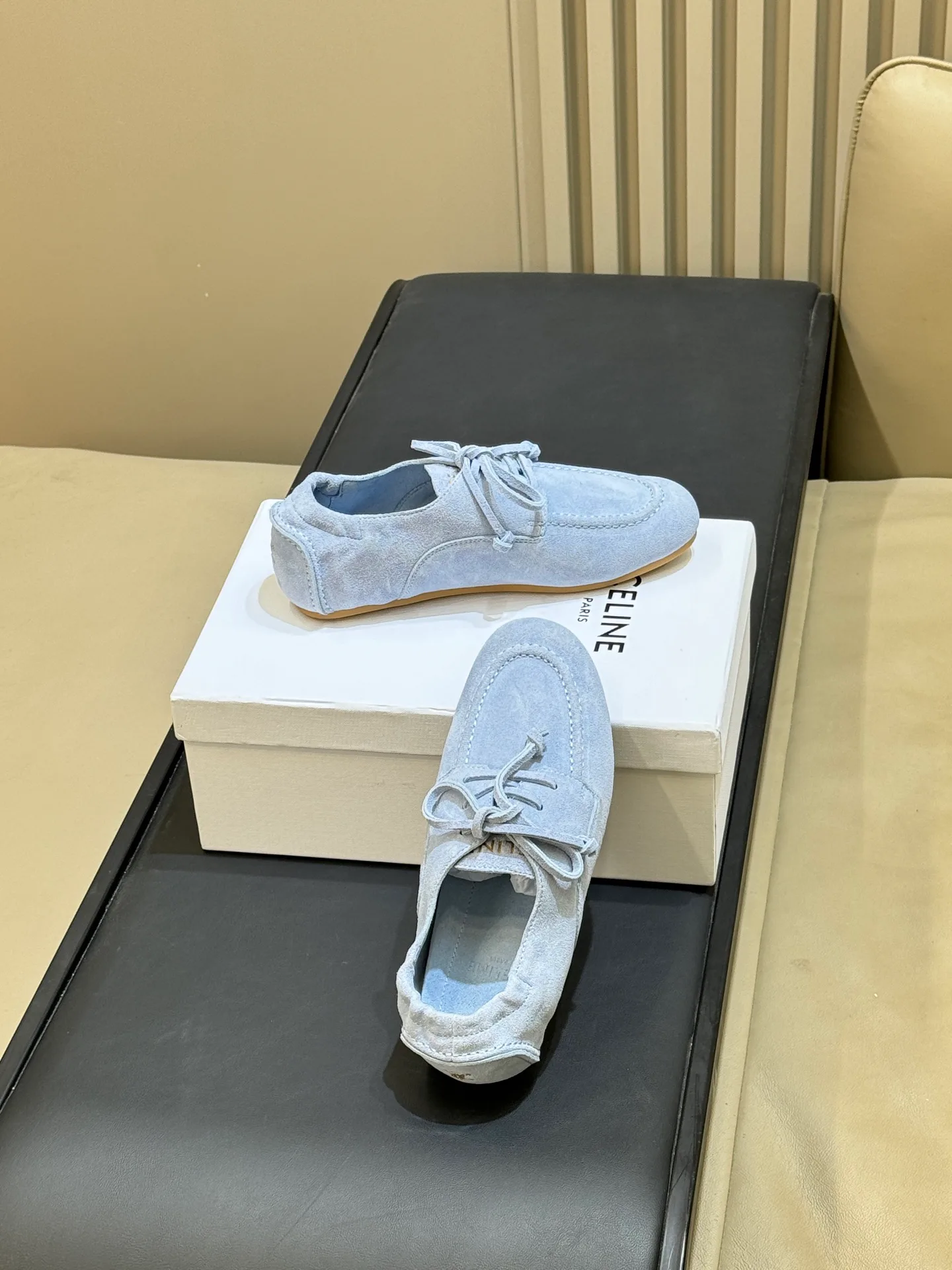 Women's Loafers And Moccasins CELINE 18073386