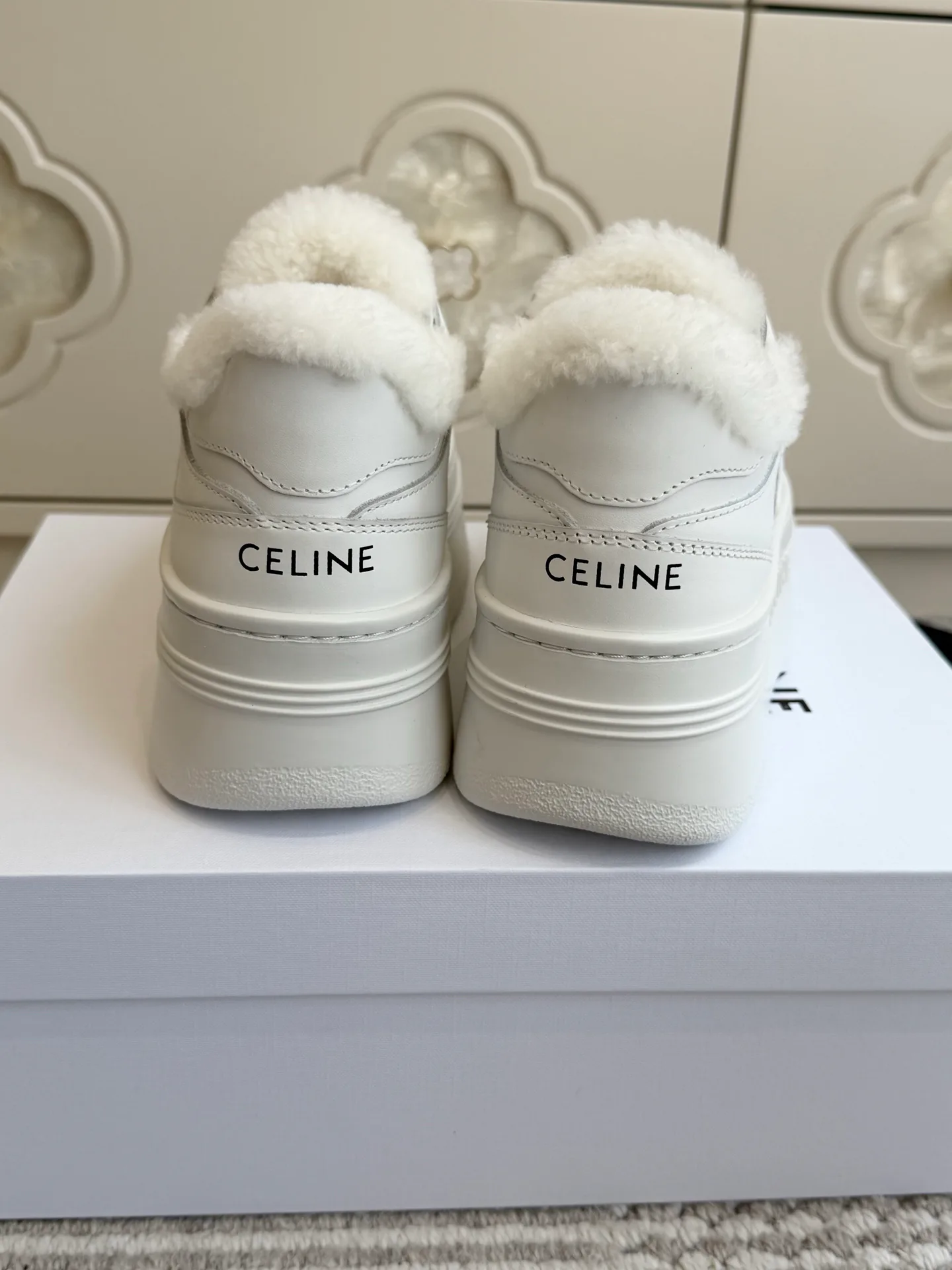 Women's Sneakers CELINE 18511658