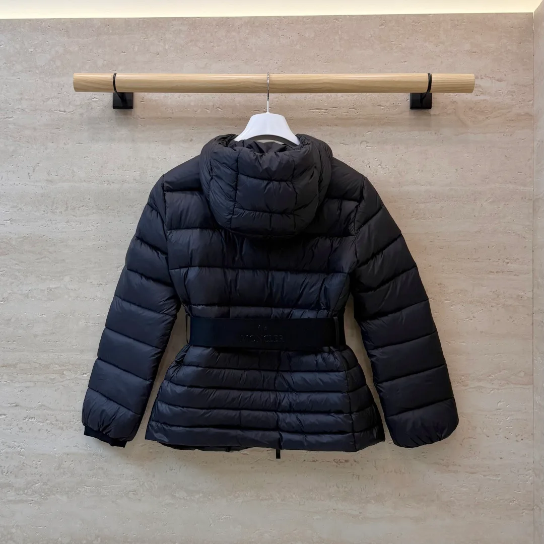 Куртки И Пуховики Женские Moncler 18629928