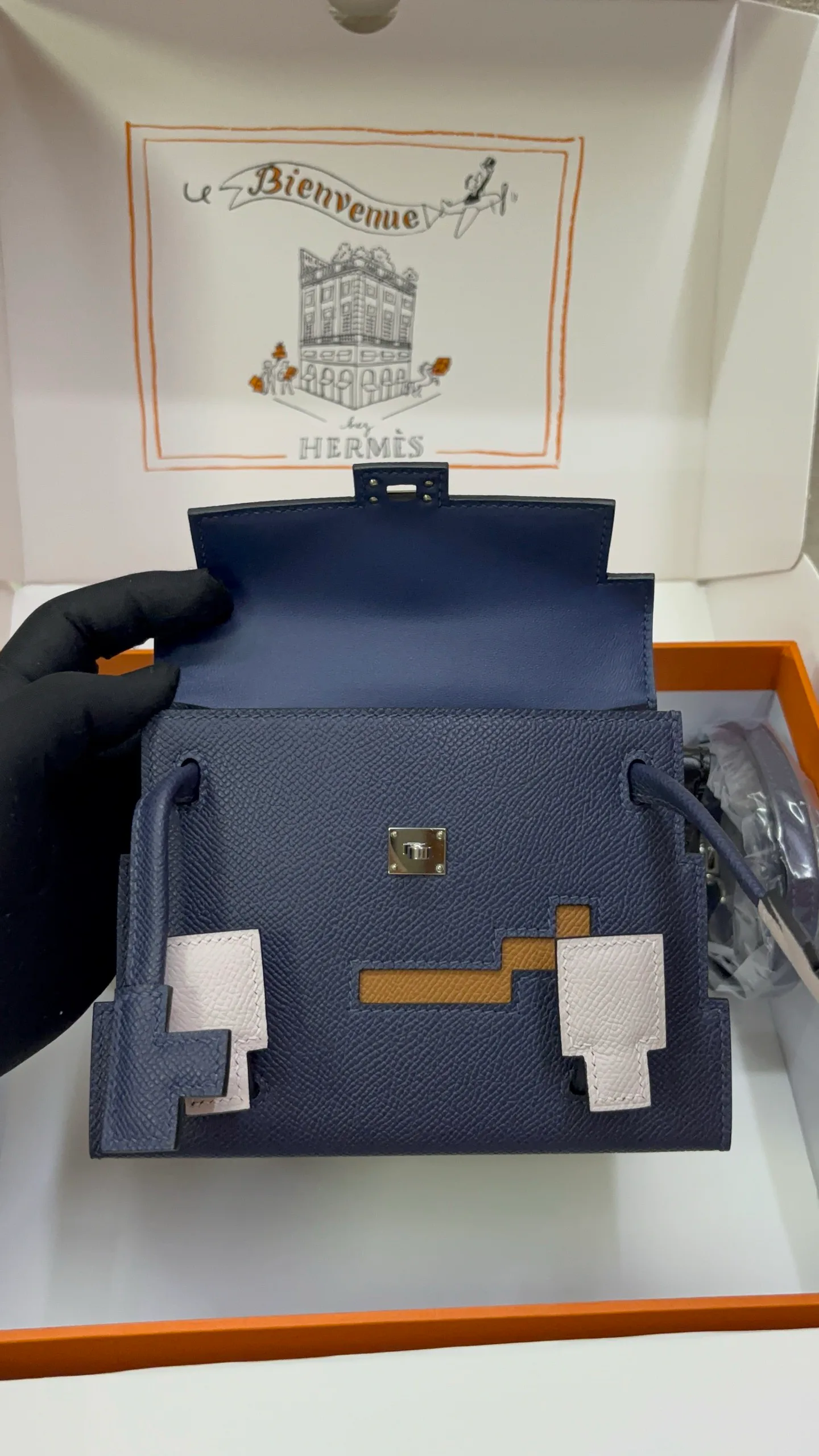 Women's Classic Handbags HERMES 18127209