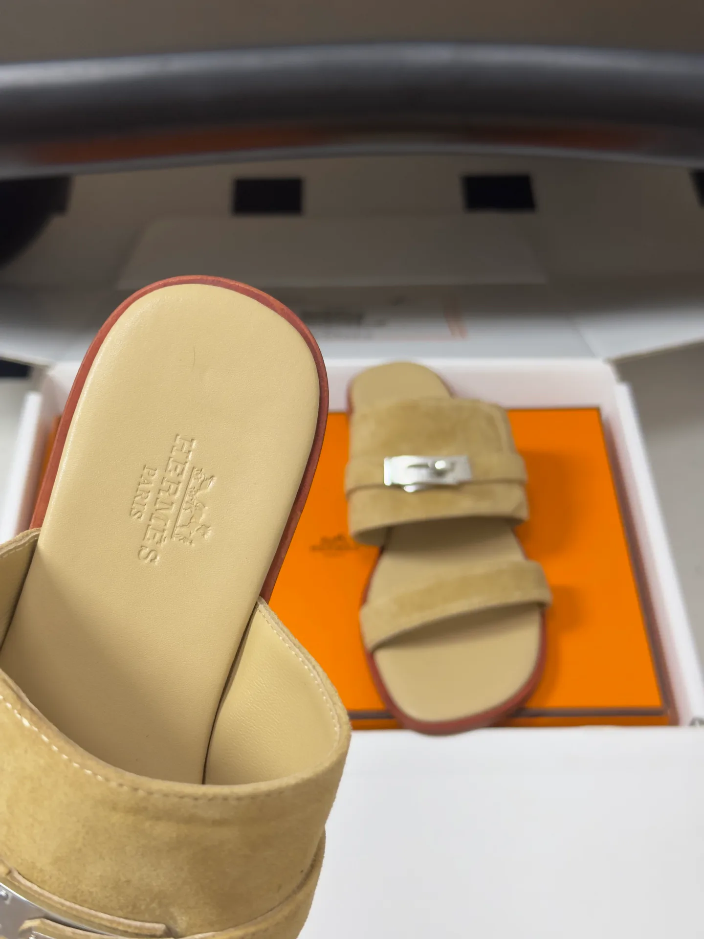 Women's Flip-Flops HERMES 17095171