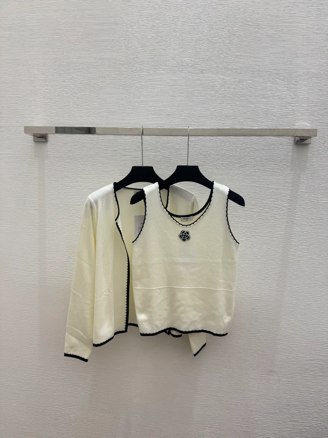 Women's Jumpers And Sweaters CHANEL 18138637