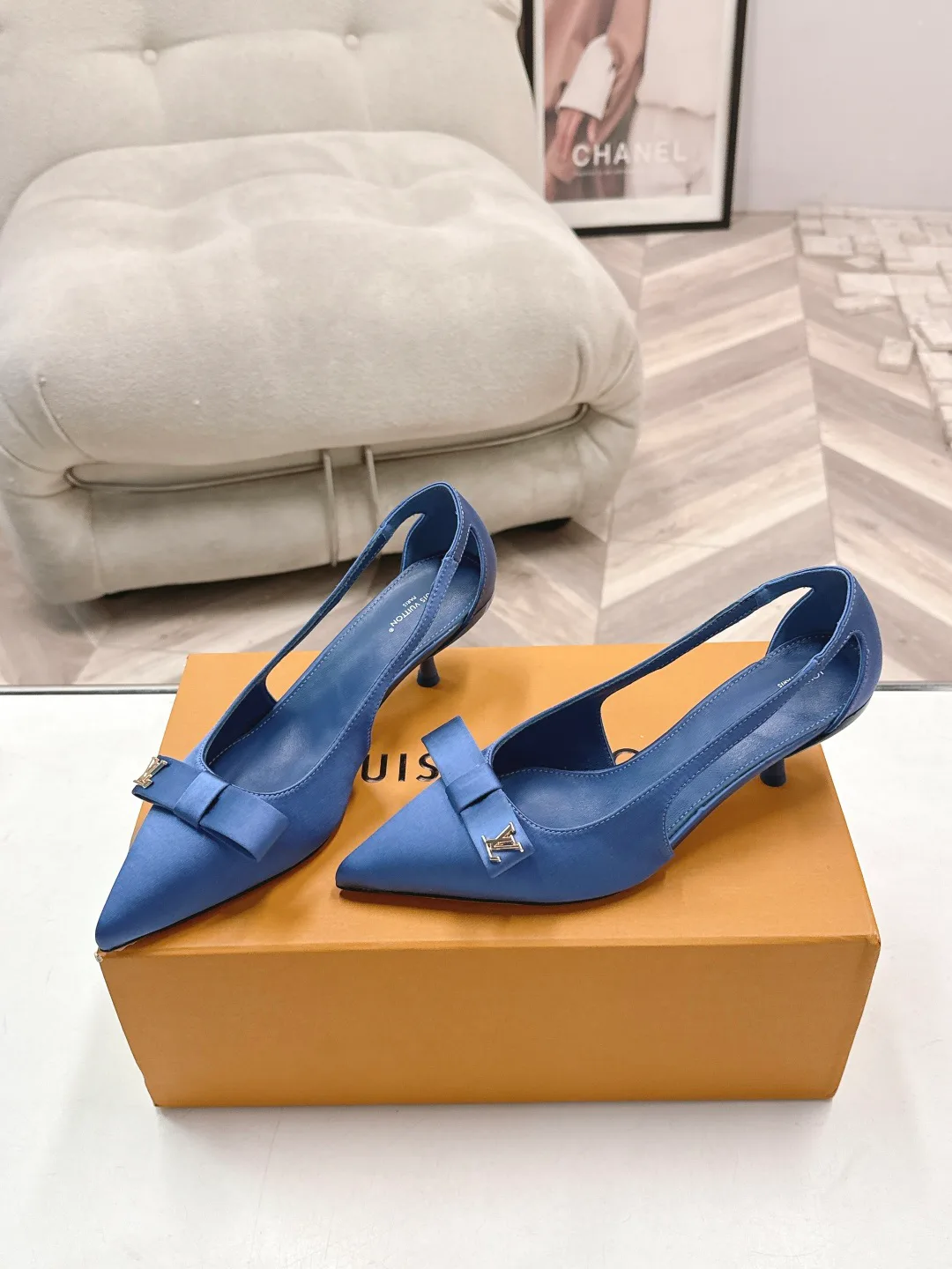 Women's Heels LOUIS VUITTON 17578118