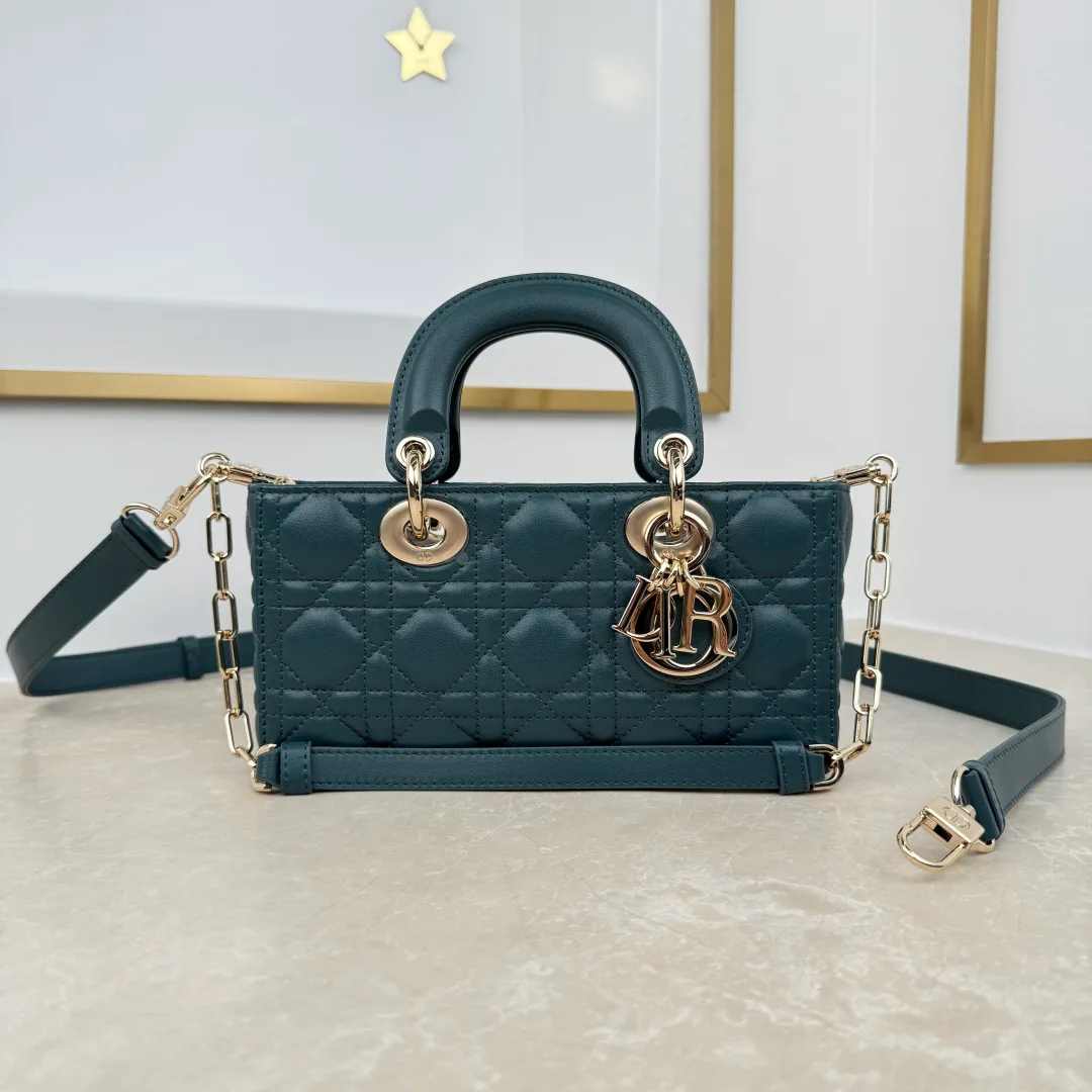 Women's Classic Handbags CHRISTIAN DIOR 18242048