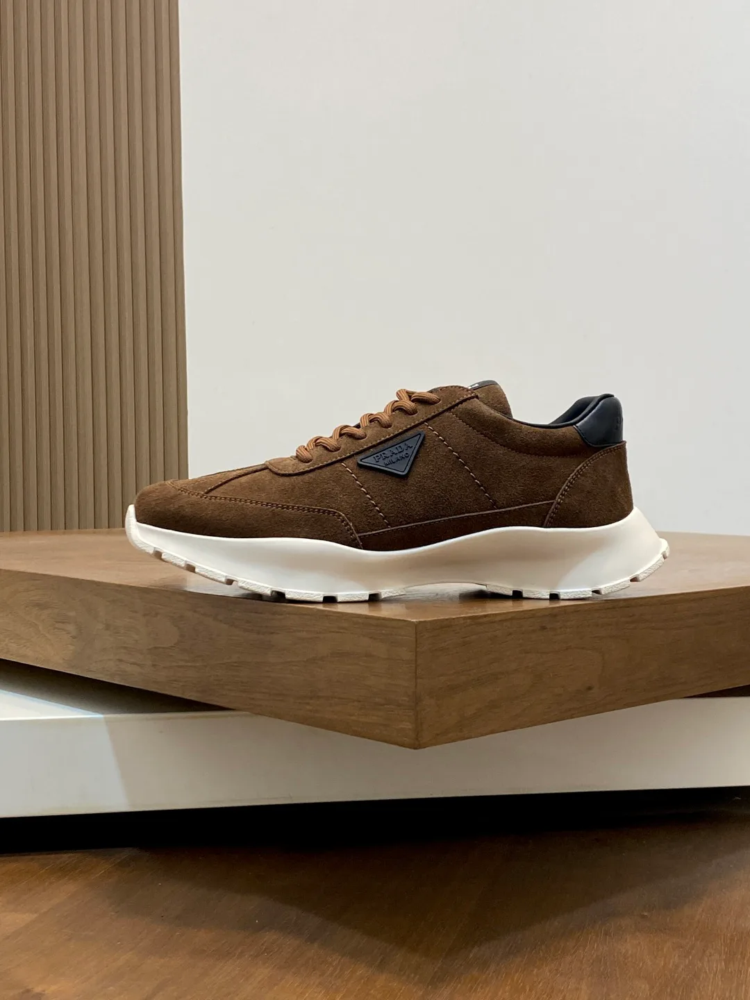 Men's Sneakers PRADA 18274629